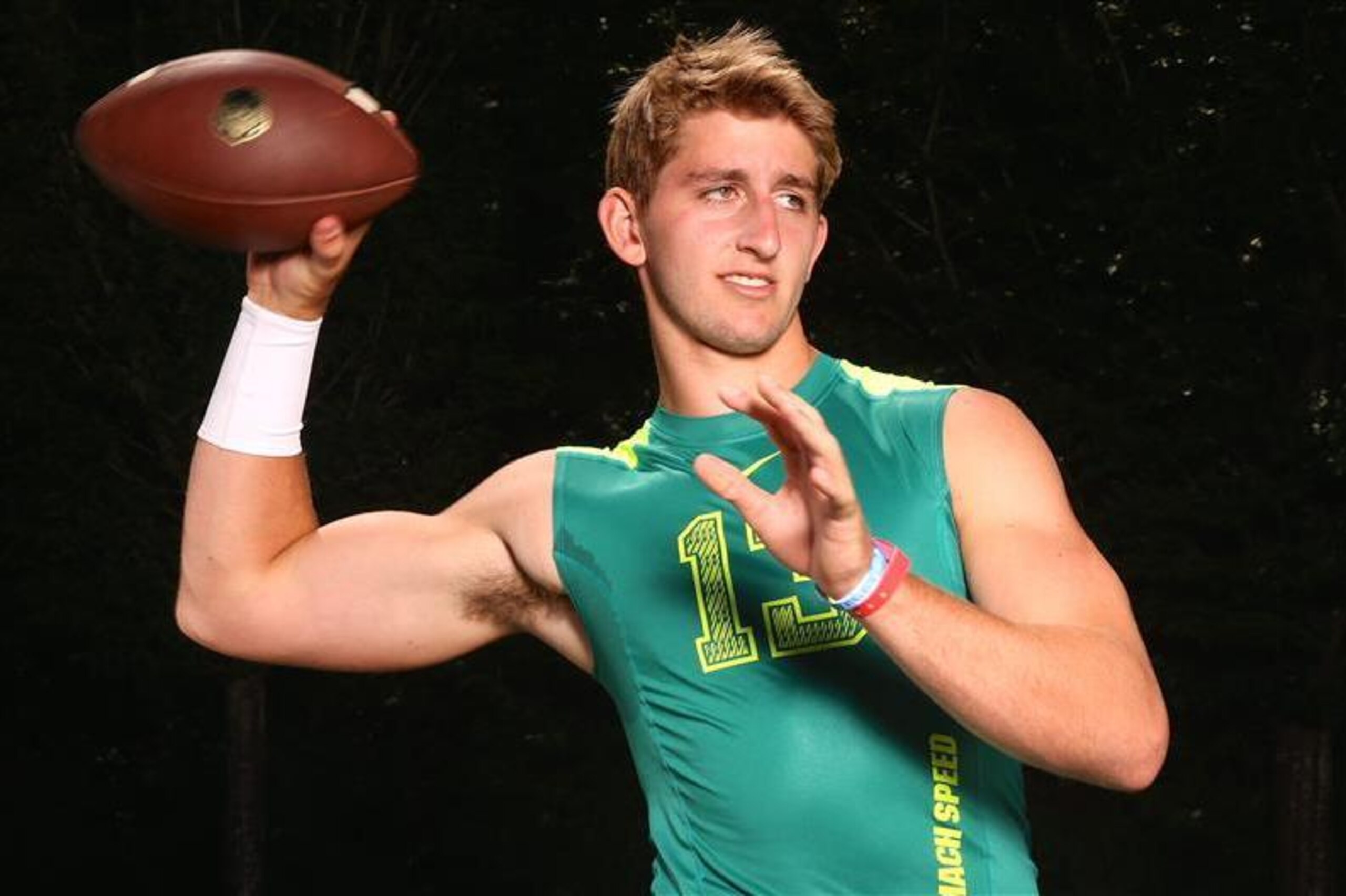 5-star Josh Rosen enrolled early at UCLA.