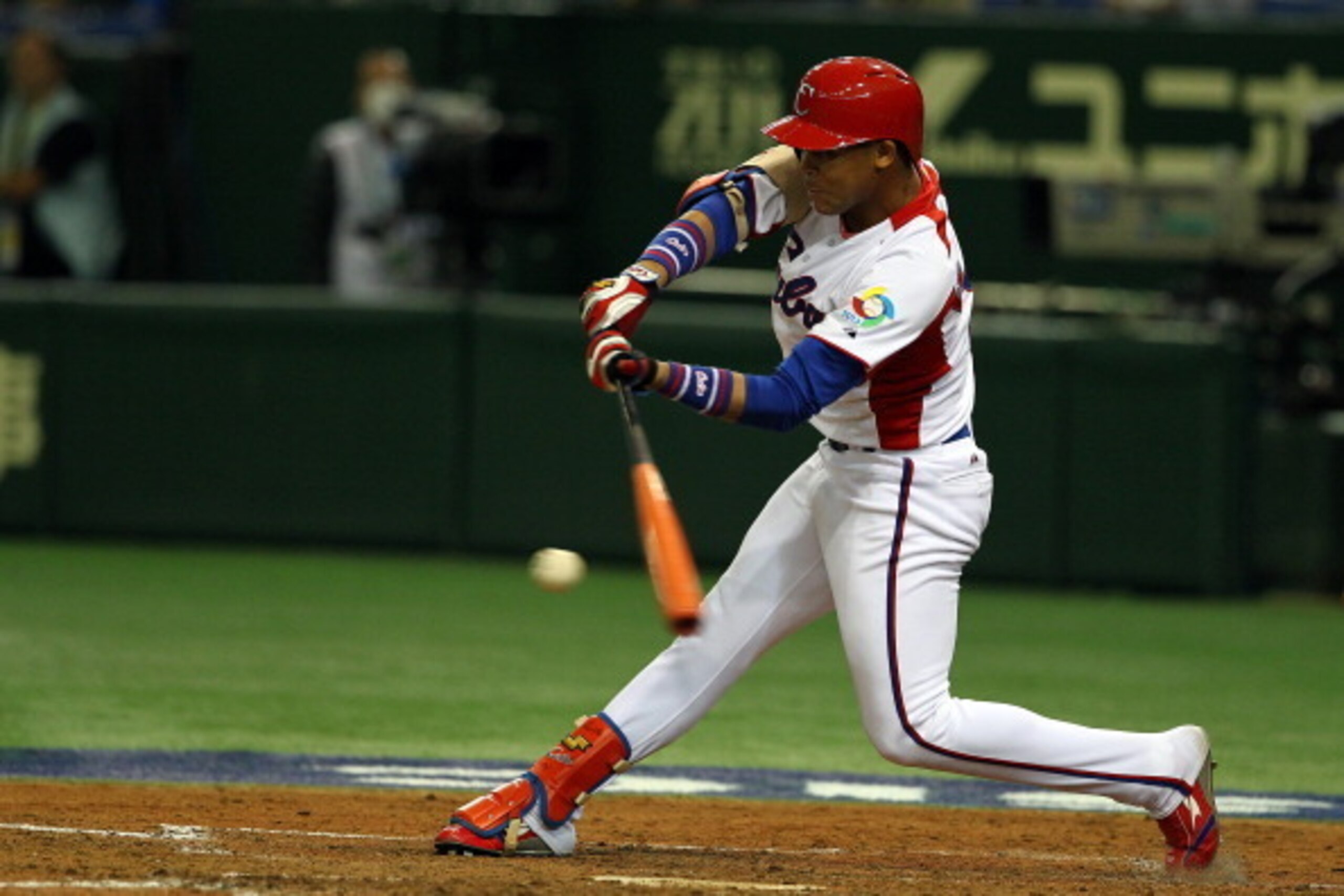 Jose Miguel Fernandez will intrigue MLB teams searching for a high-impact bat up the infield. Jose Miguel Fernandez will intrigue MLB teams searching for a high-impact bat up the infield.