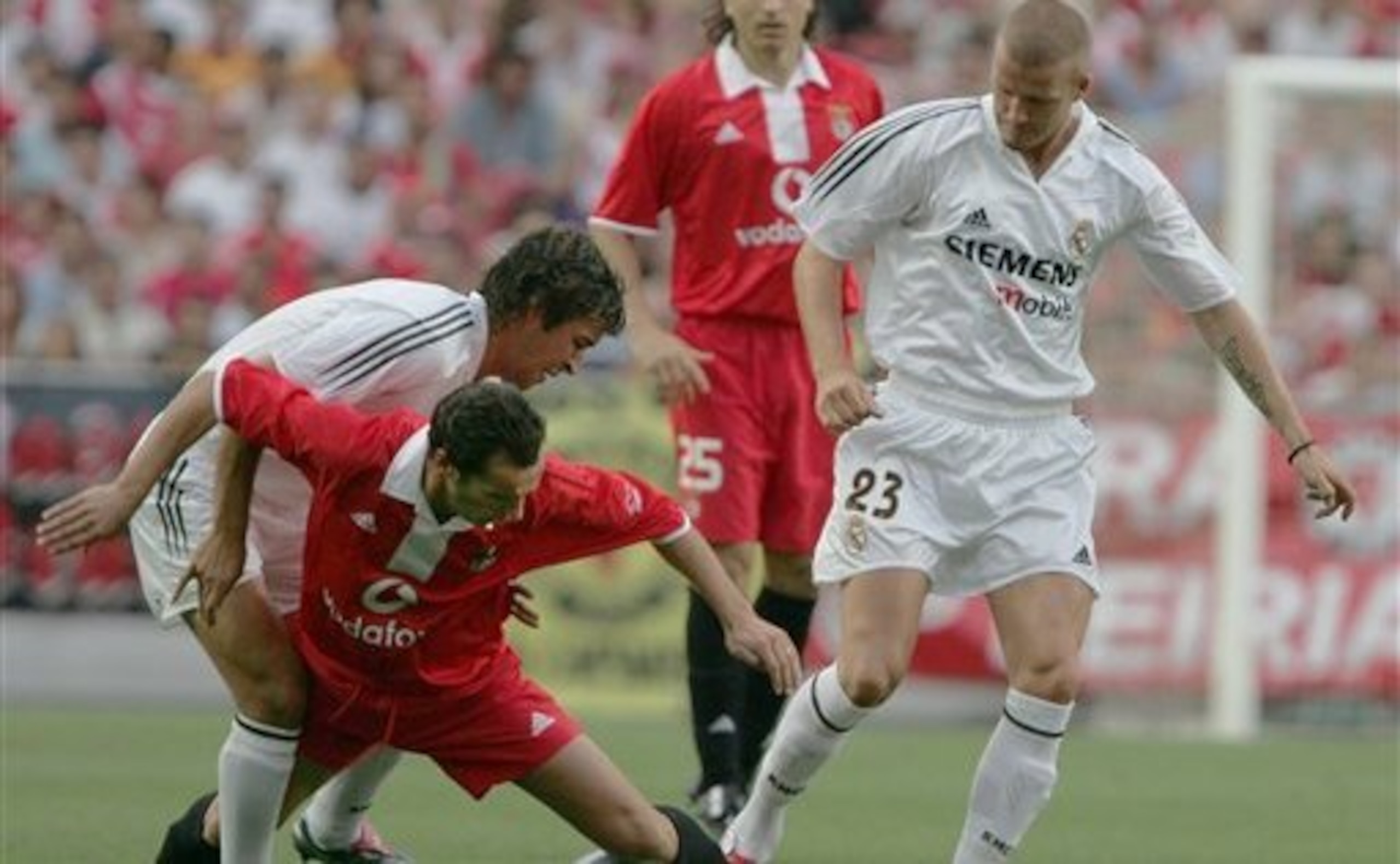 Benfica vs. Real Madrid, 2004