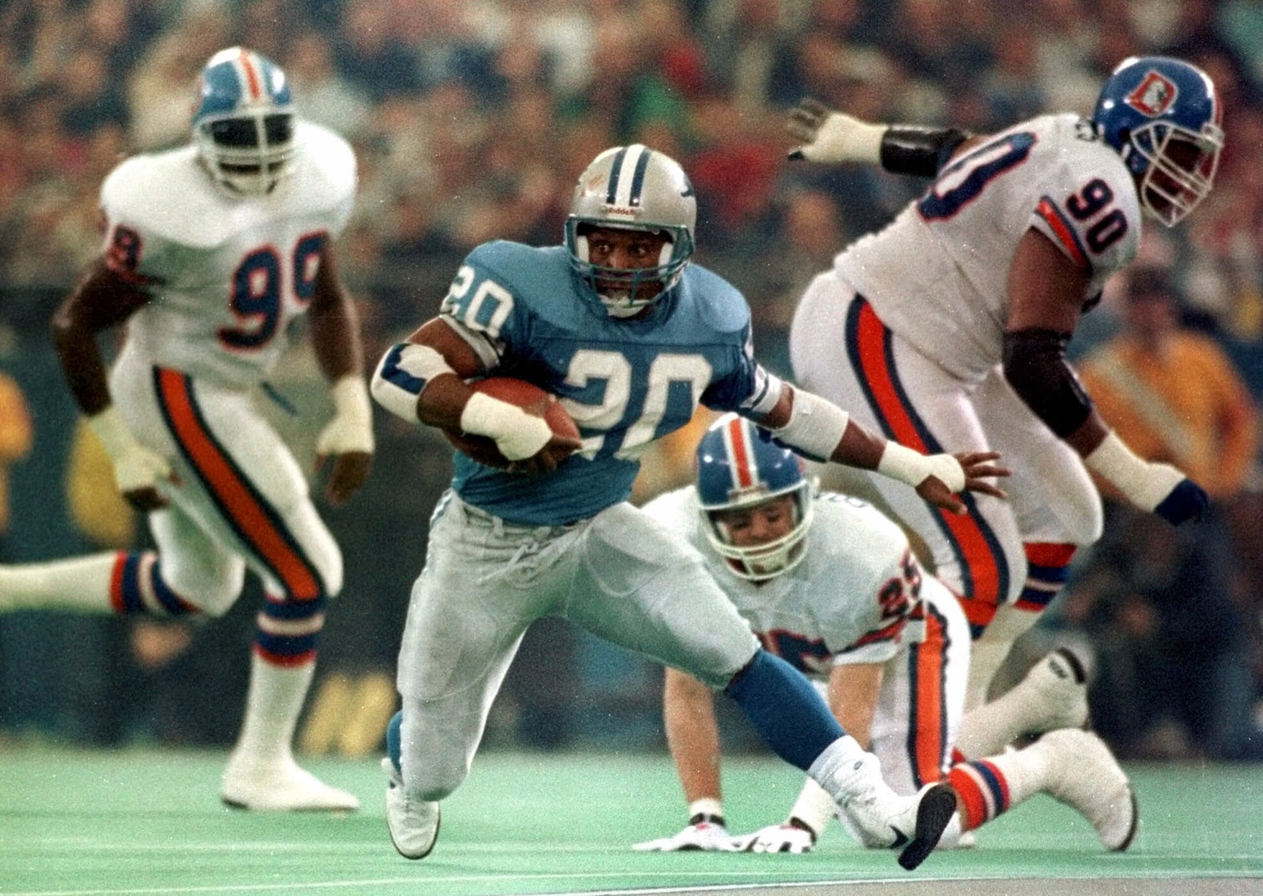 The 1996 Detroit Lions were pitiful, but the brilliance of Barry Sanders made all the losing matter a little less.