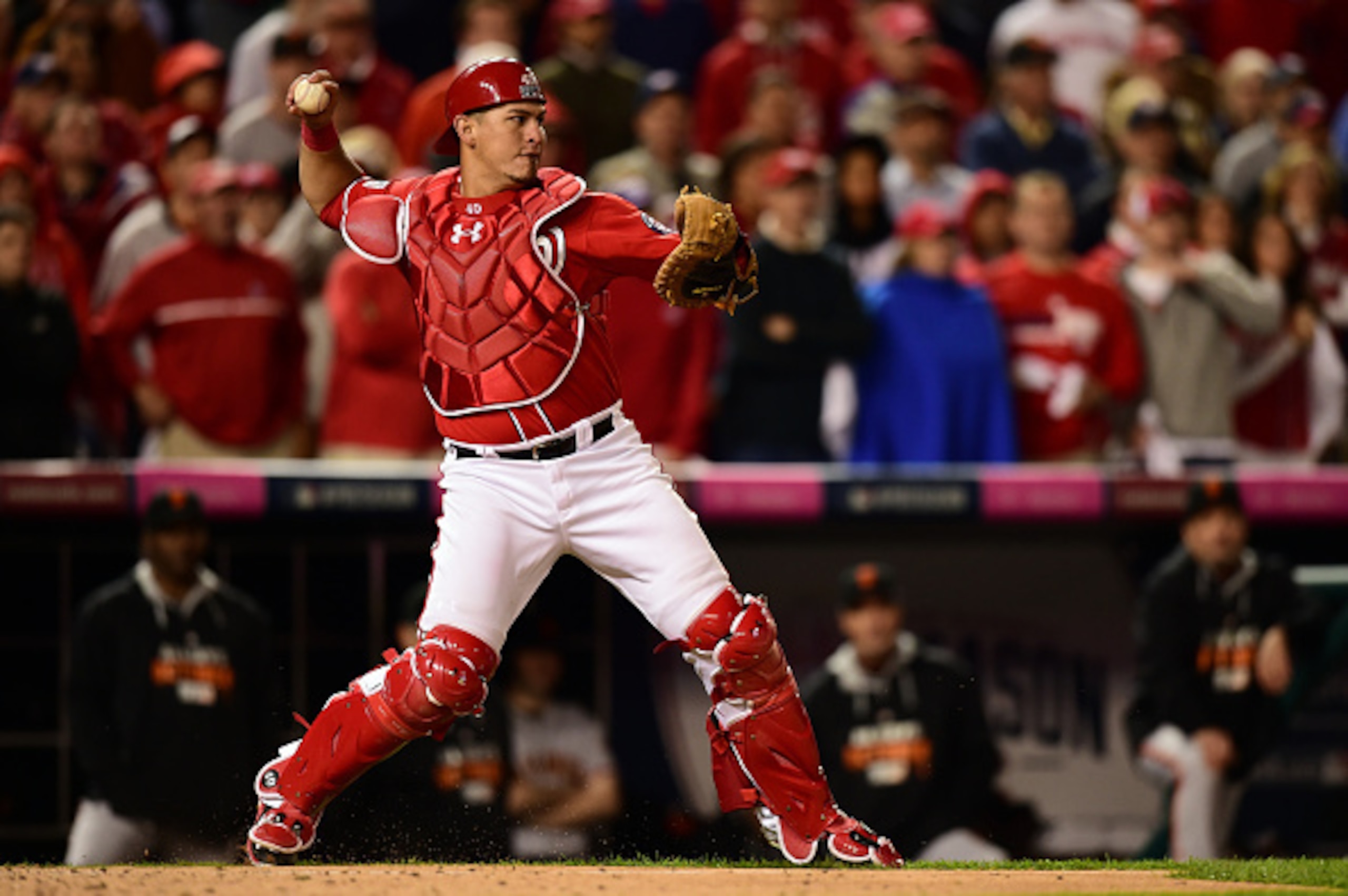 Wilson Ramos remains Washington's starting catcher after an injury-plagued 2014.