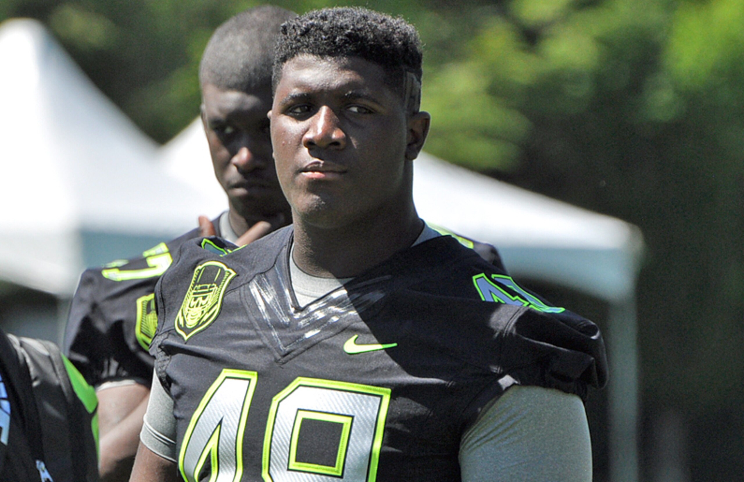 4-Star Defensive Tackle Adam McLean