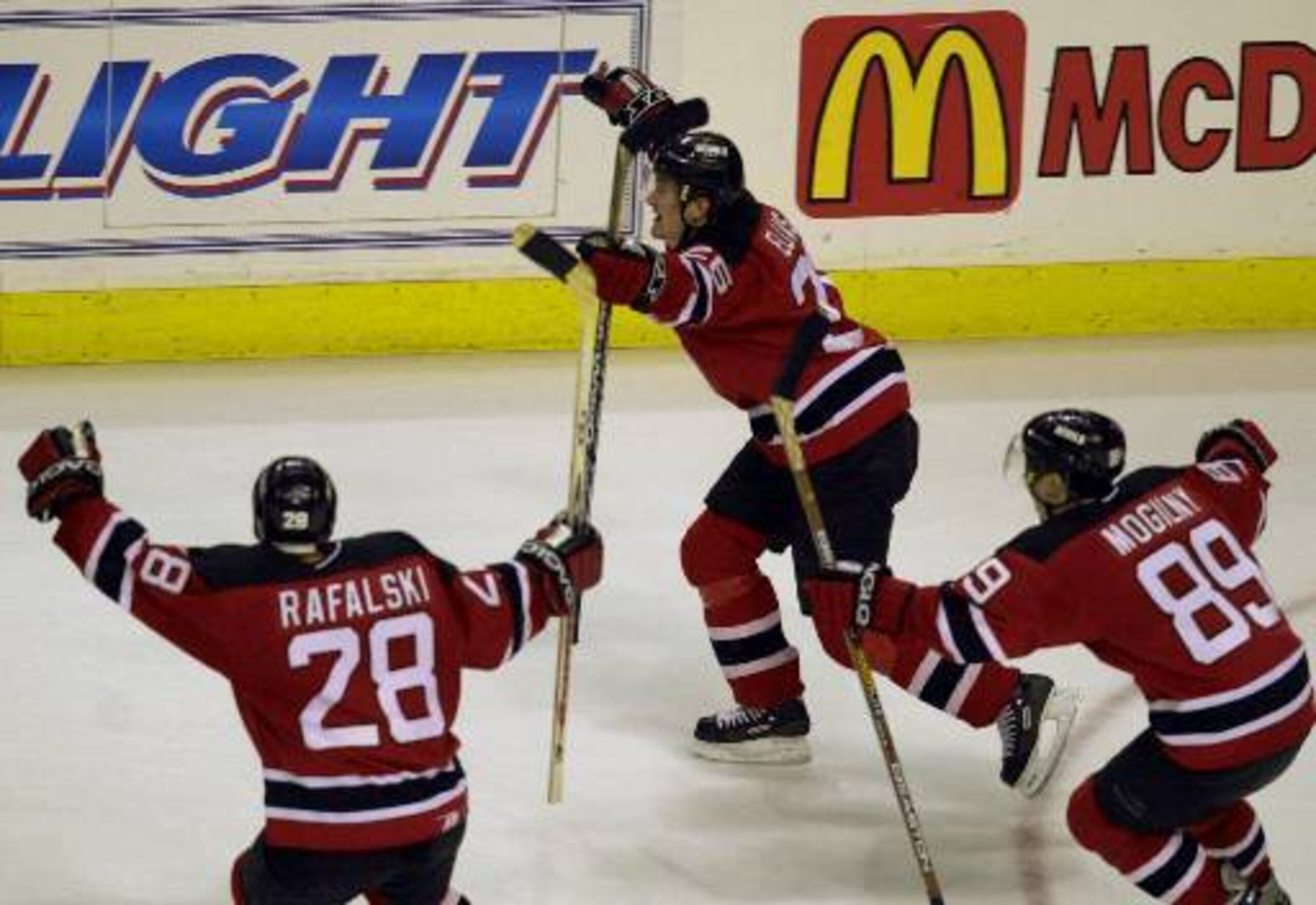 Patrik Elias moments after scoring the game-winning goal in the 2000 Eastern Conference Final.