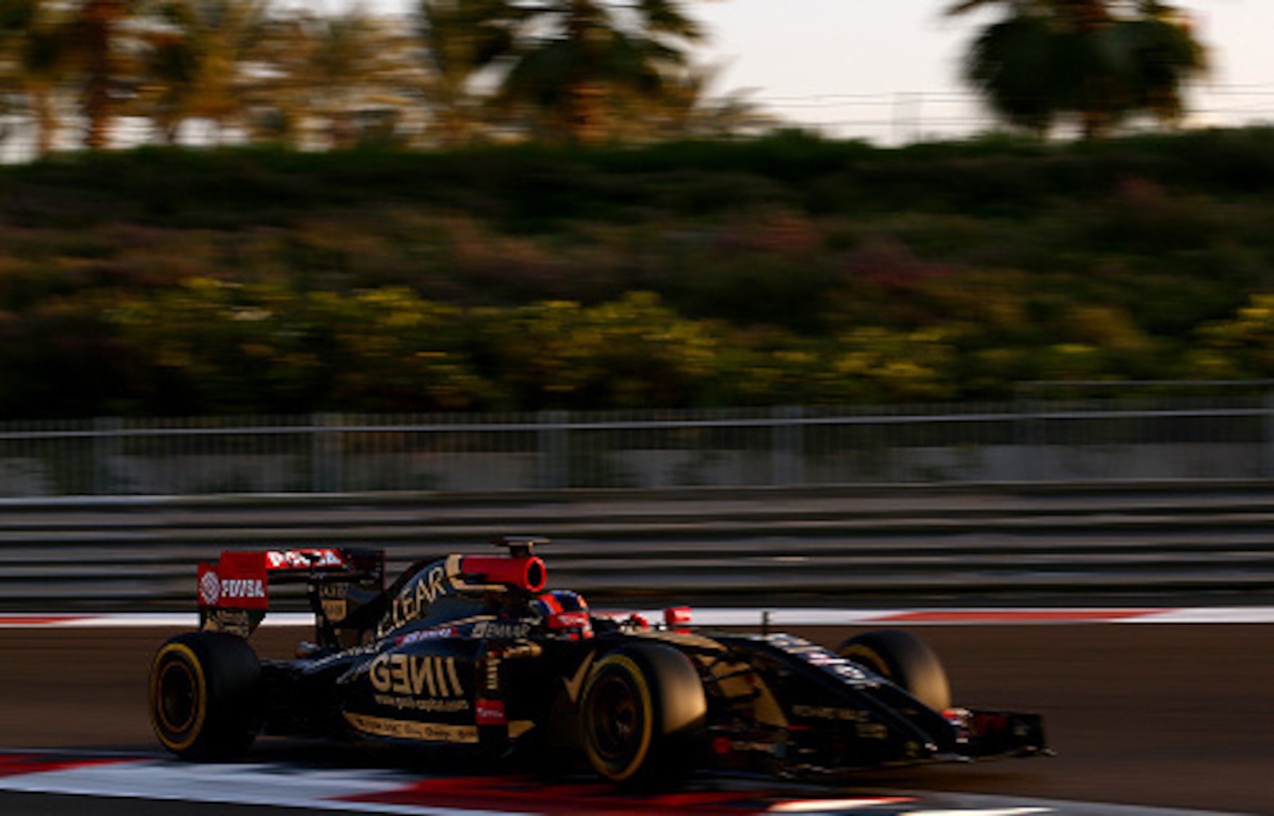 Lynn driving for Lotus at the Abu Dhabi post-season test. Lynn driving for Lotus at the Abu Dhabi post-season test.