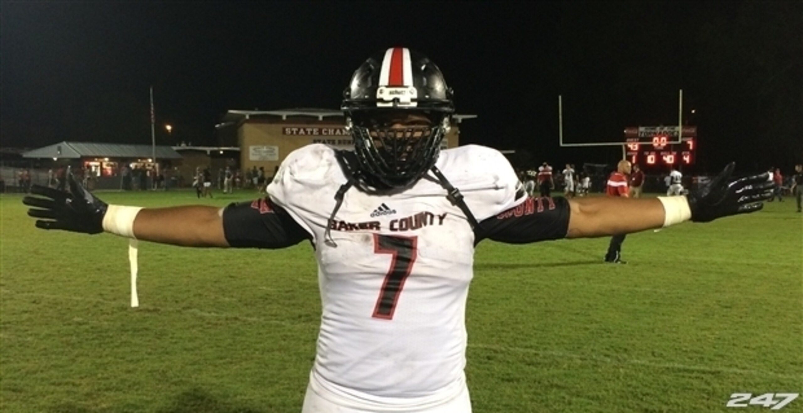 5-star defensive end prospect CeCe Jefferson