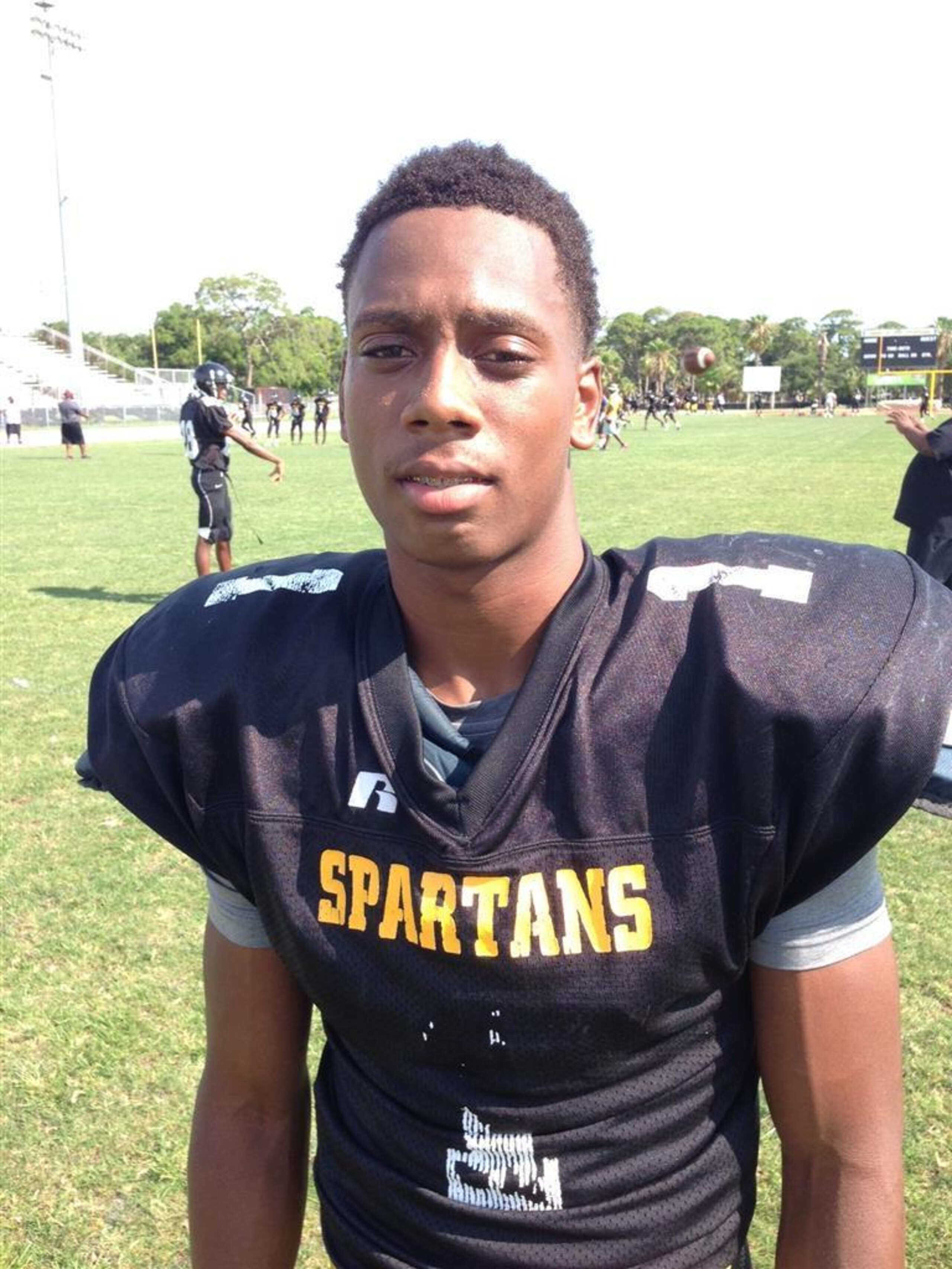 Ryan Davis has interest in Michigan. Can Harbaugh land him? Ryan Davis has interest in Michigan. Can Harbaugh land him?