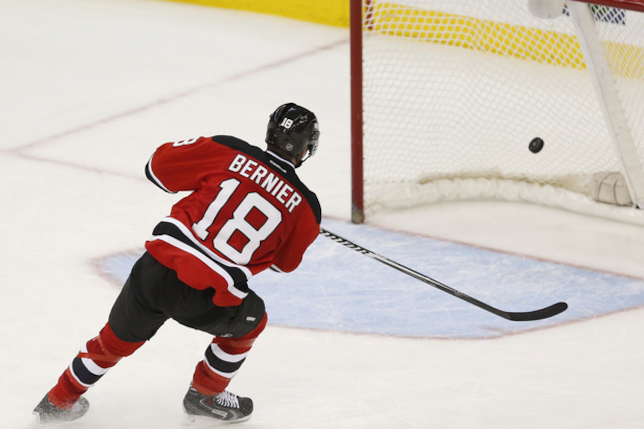 Steve Bernier scores on an empty net against the Florida Panthers.