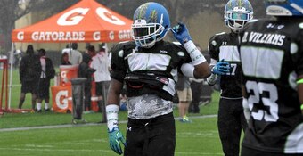 Linebacker Jahvoni Simmons is the prize of Virginia's 2015 class.