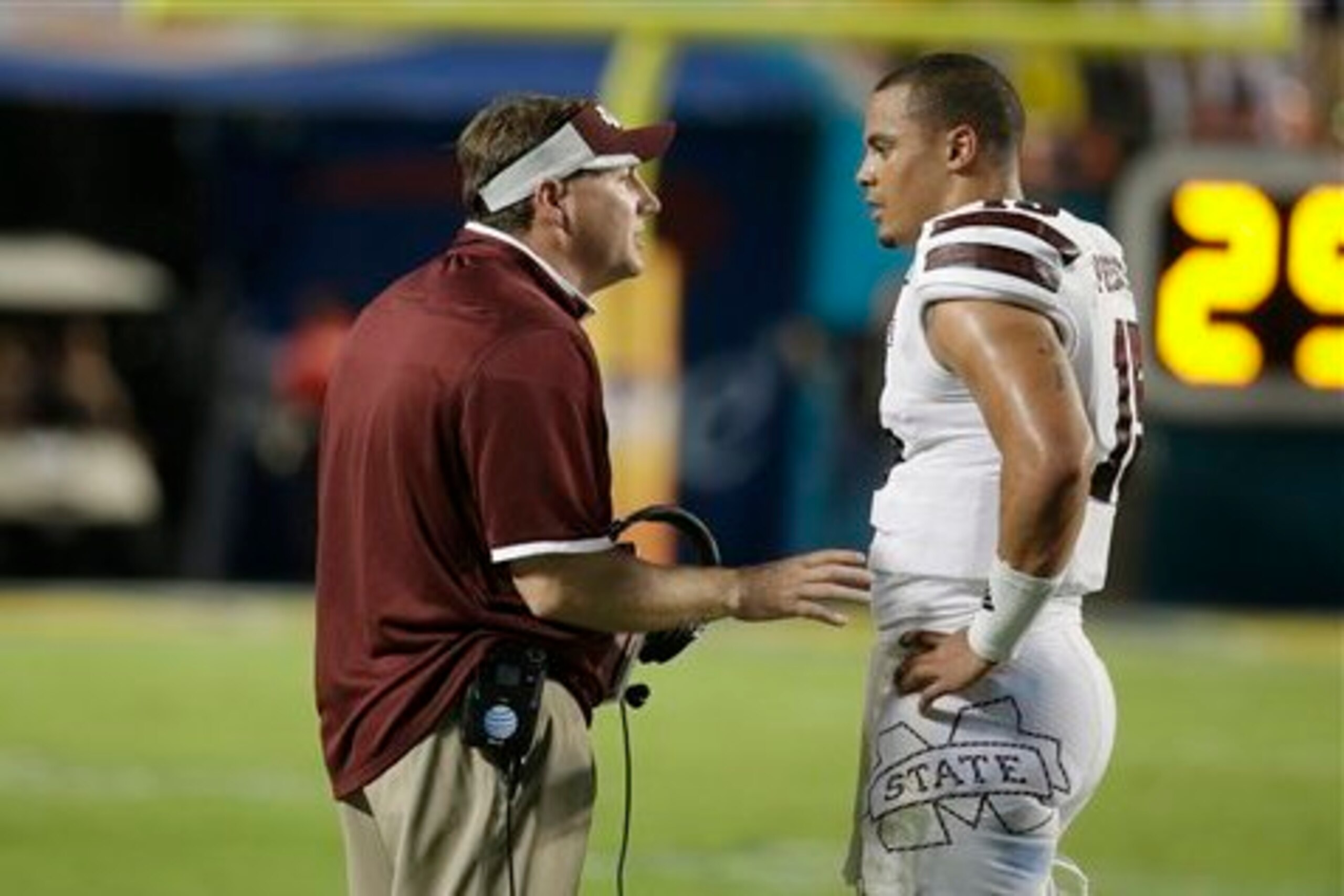 Mississippi State head coach Dan Mullen and Heisman trophy candidate Dak Prescott.
