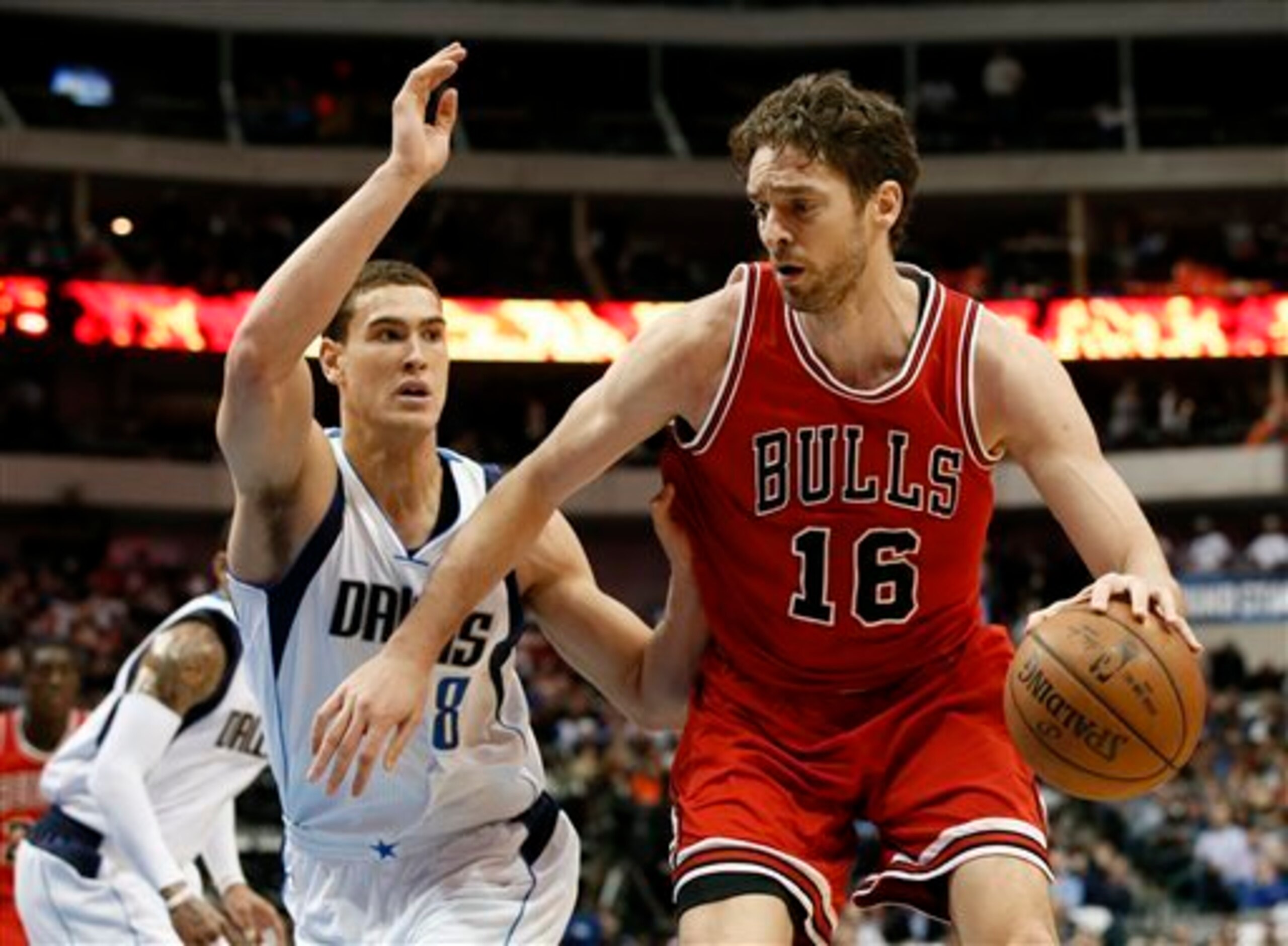 Pau Gasol may have changed teams in 2014-15, but he remains the same well-rounded individual he's always been.