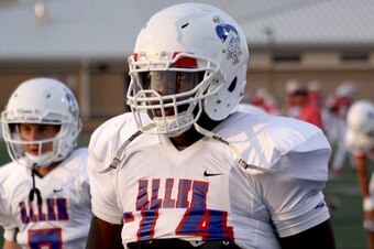 5-Star OT and current Texas A&M commit Gregory Little is one of the handful of prospects who have already established themselves as elite talents in the 2016 class.
