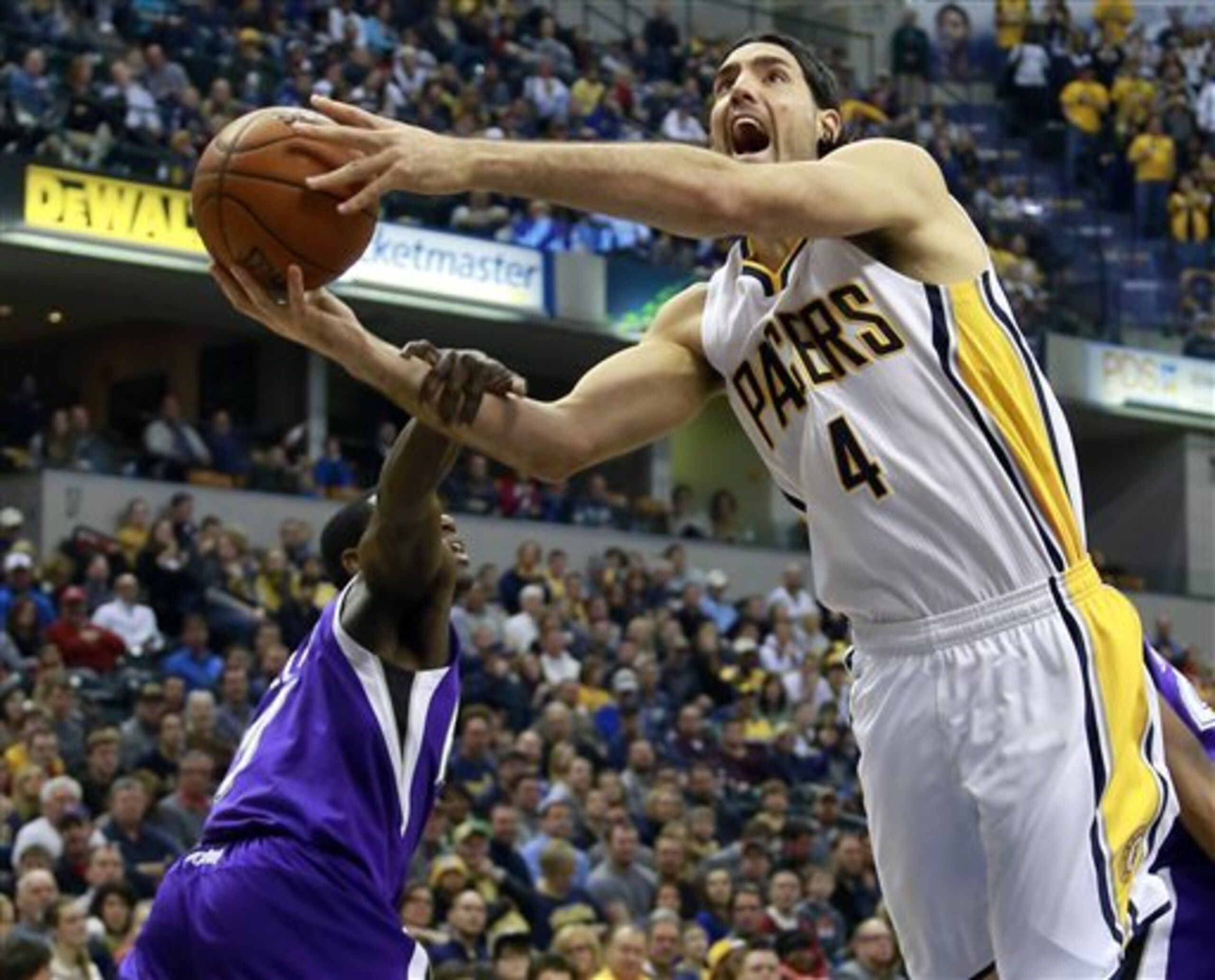 Luis Scola has been averaging 9.6 PPG and 6.2 RPG in February.
