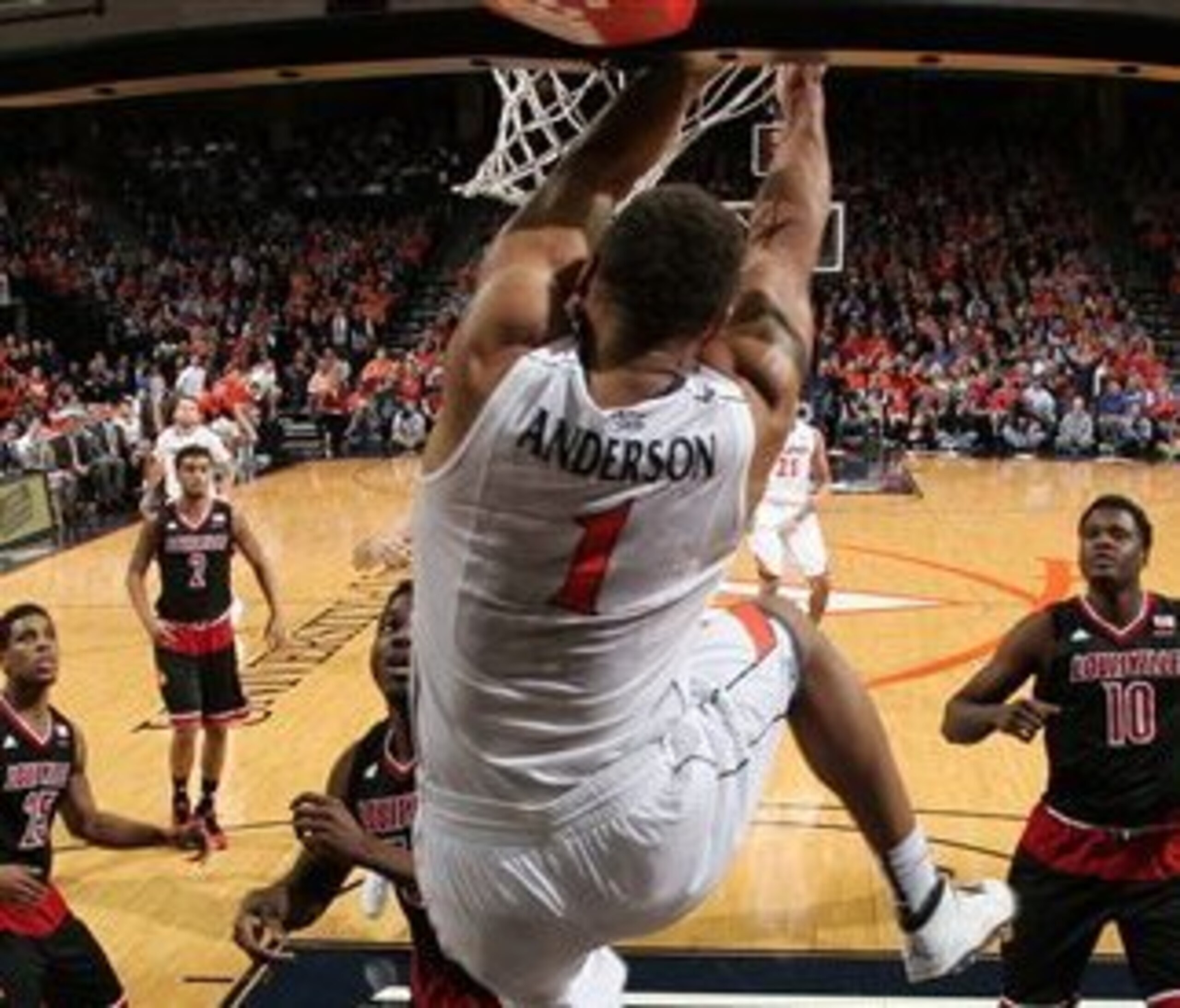 Justin Anderson with a dunk in the win over Louisville