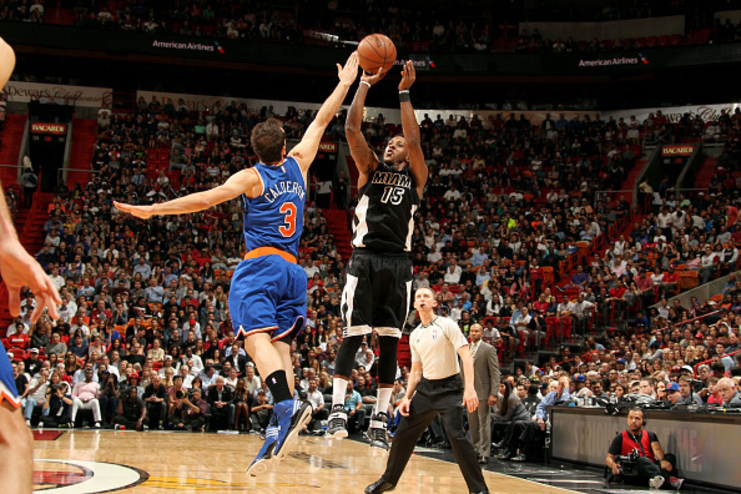 Chalmers' shot just isn't falling. Chalmers' shot just isn't falling.