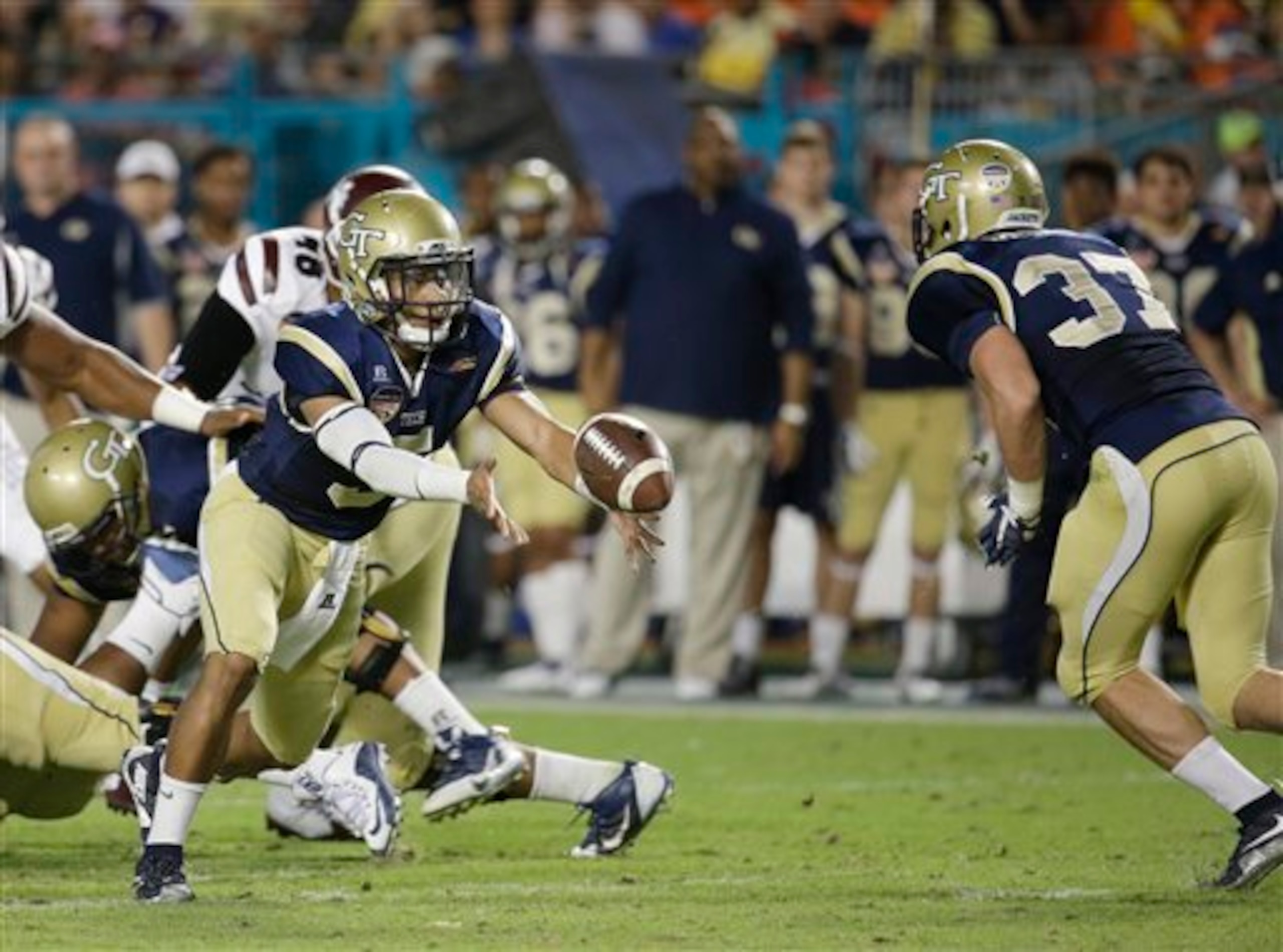 The contrast of Auburn and Georgia Tech's offenses would be very unique.