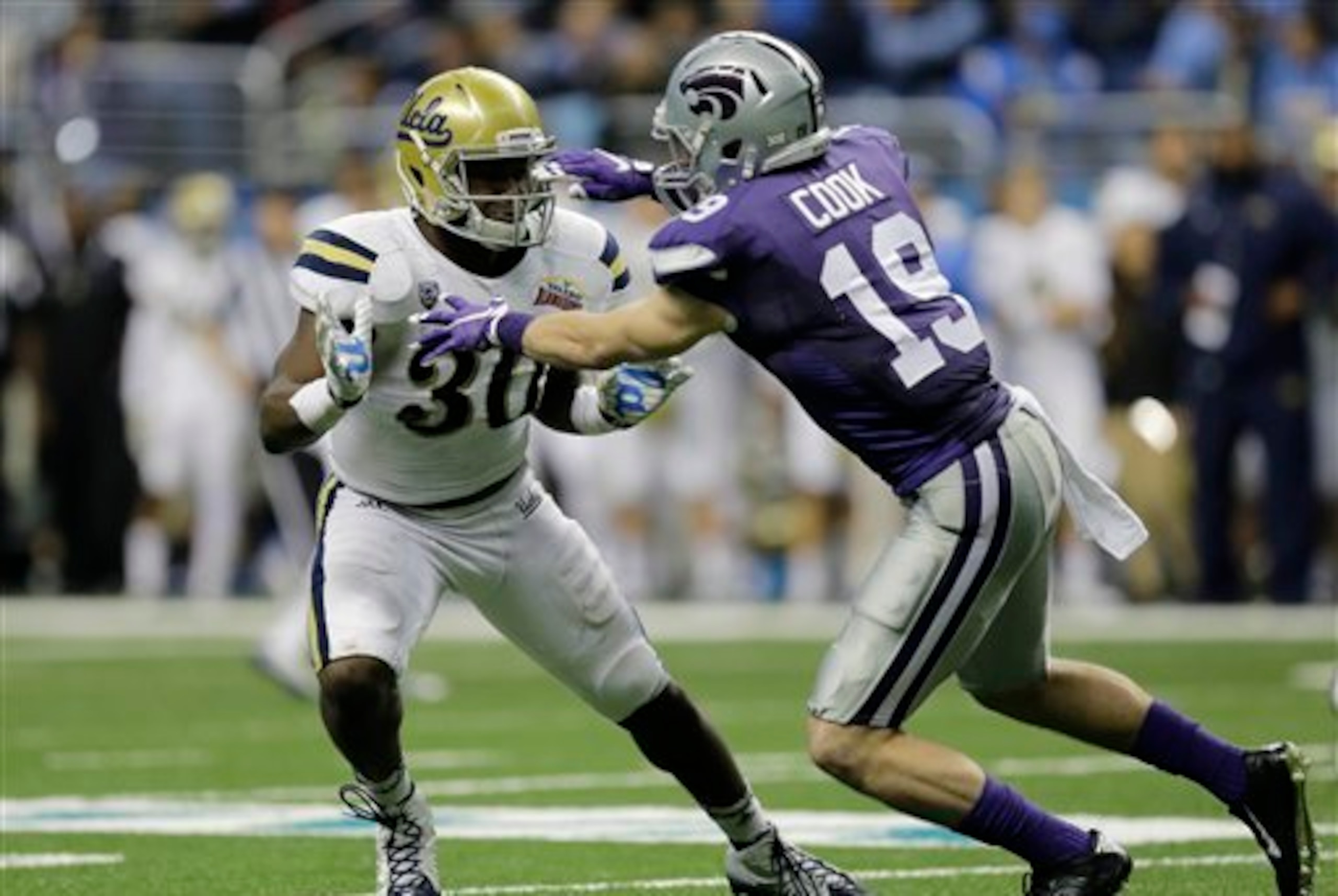 Myles Jack and a loaded UCLA roster will contend for a national title in 2015.