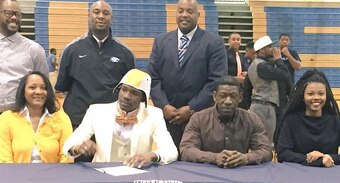 Preston Williams' helmet hat was one of the shows on signing day.