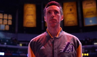 Steve Nash on the Los Angeles Lakers in 2014