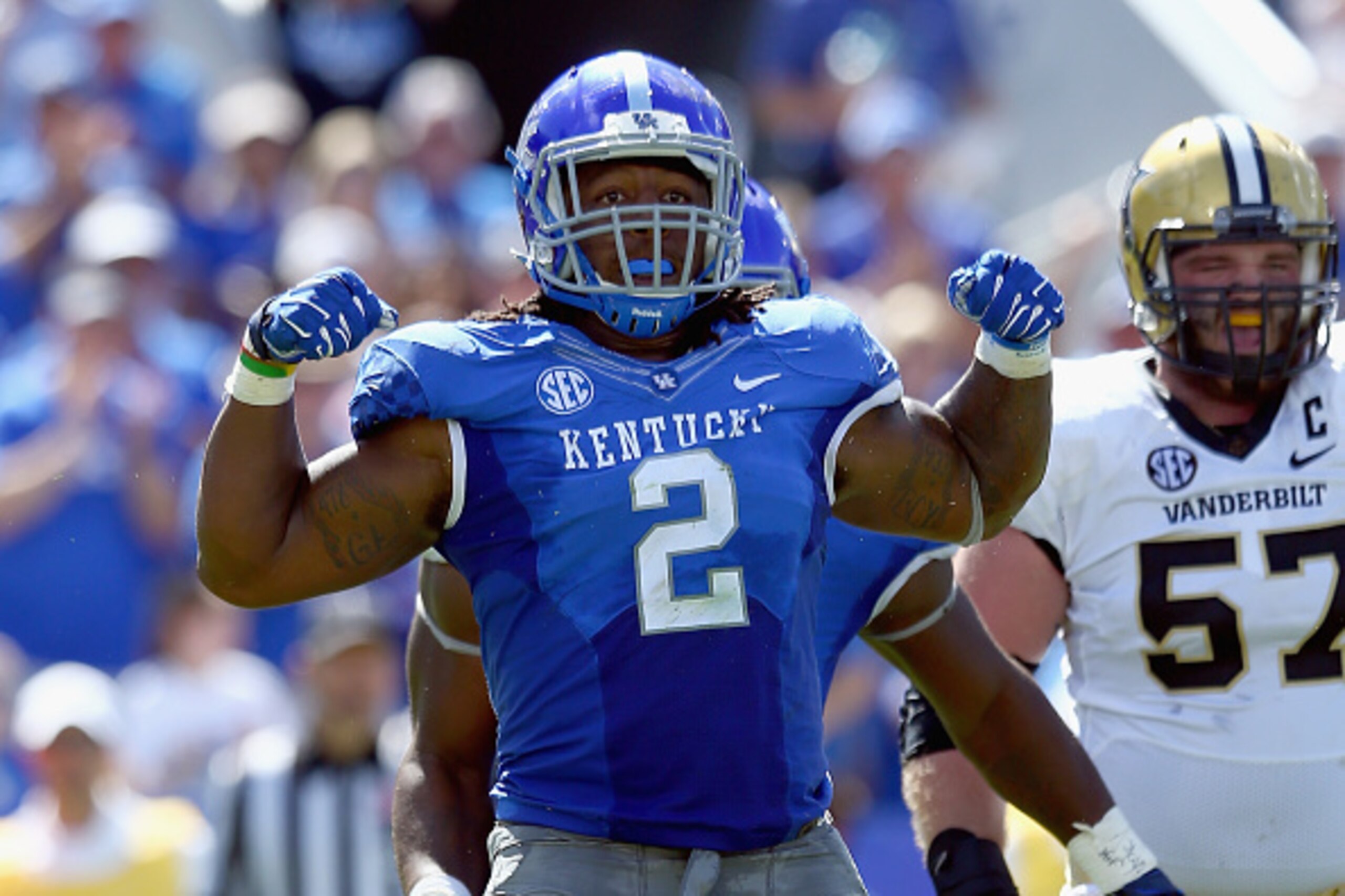 Kentucky pass-rusher Alvin Dupree ticks off two of the Steelers' most important Round 1 draft boxes—he fits an immediate need and could be the best player available when Pittsburgh picks at No. 22.