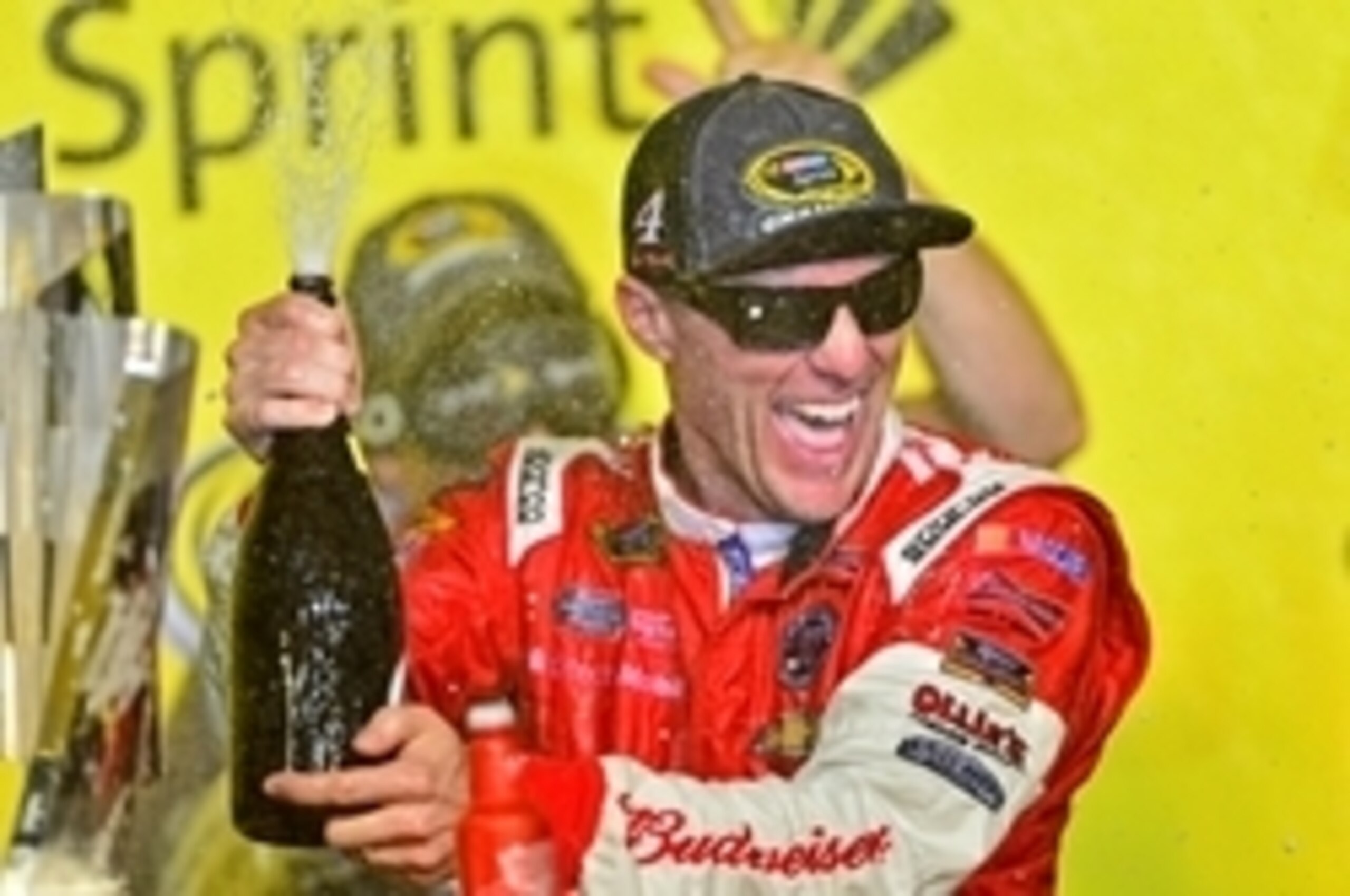 Kevin Harvick is looking to successfully defend his 2014 Sprint Cup title.