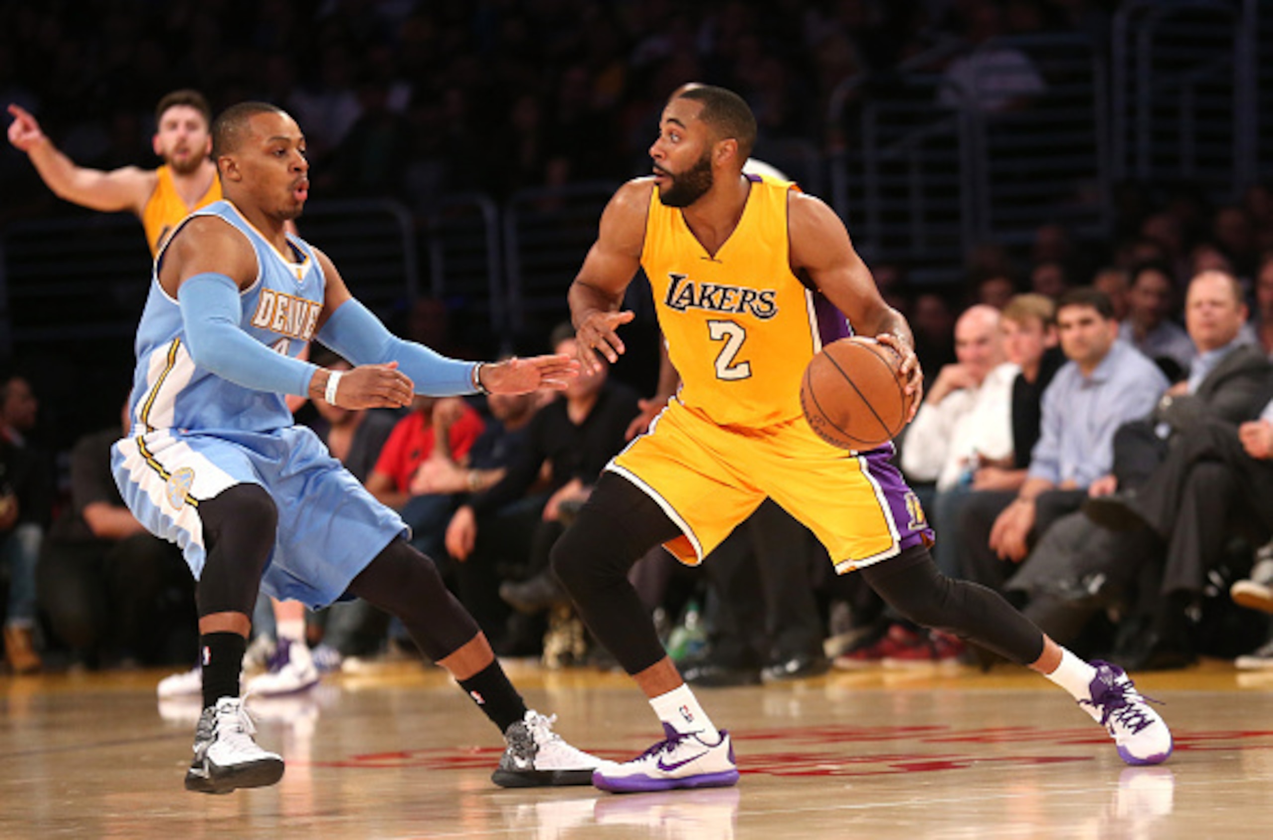 Wayne Ellington and Marcus Thornton have extremely similar (and useful) games.
