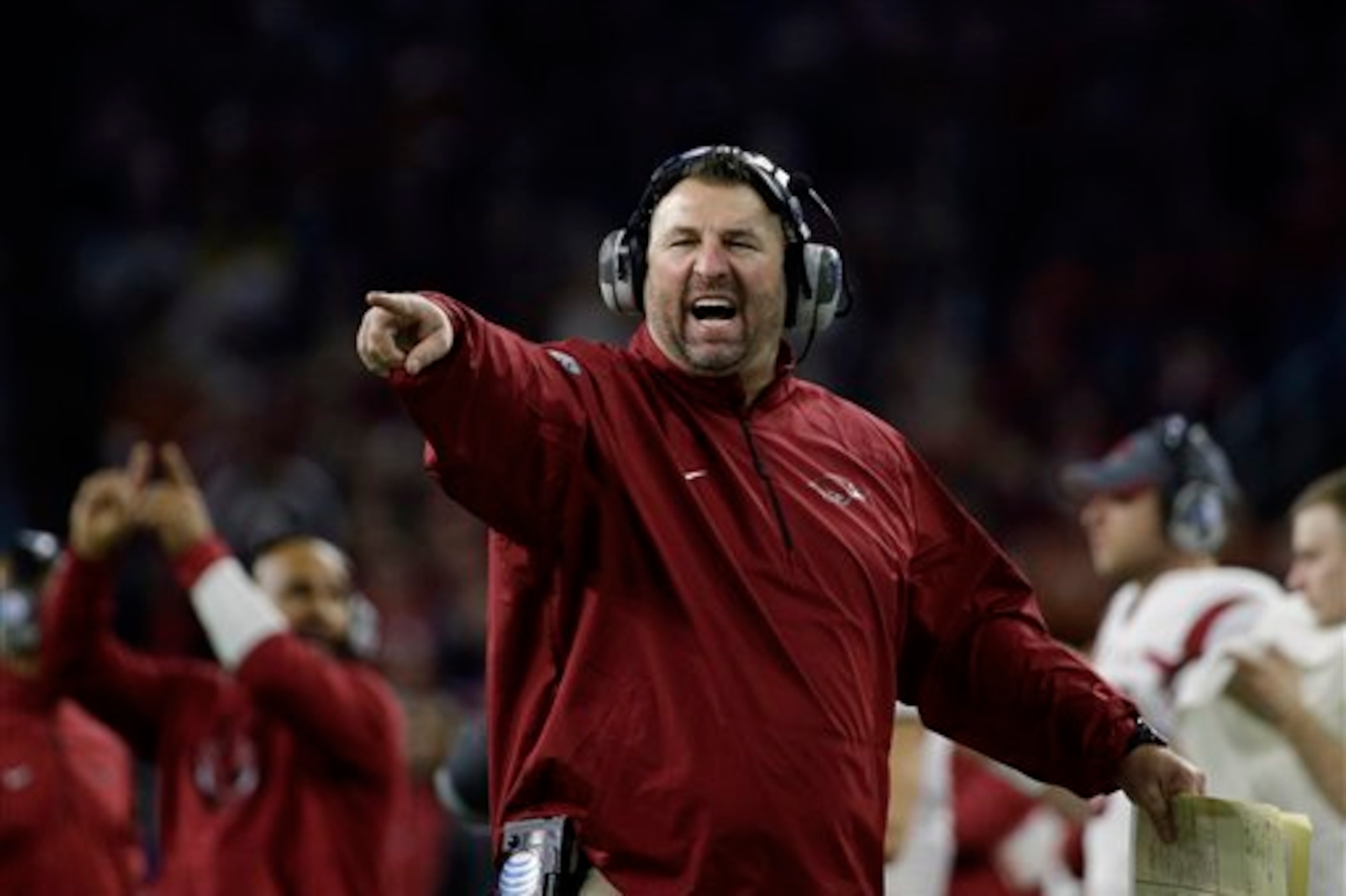Bret Bielema could provide a trap or be trapped in the 2015 college football season.