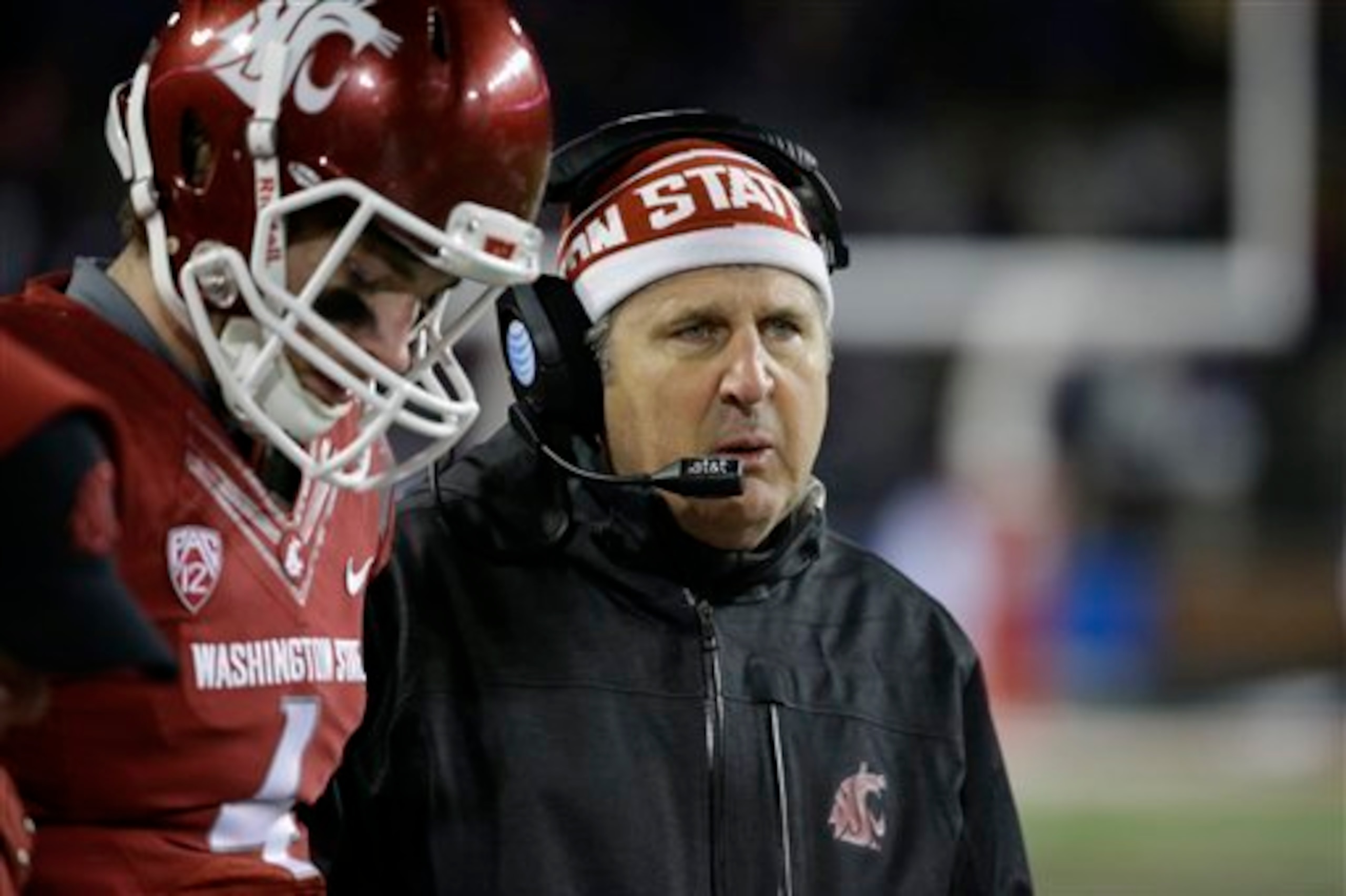 Mike Leach and Washington State gave Oregon serious problems in 2014.