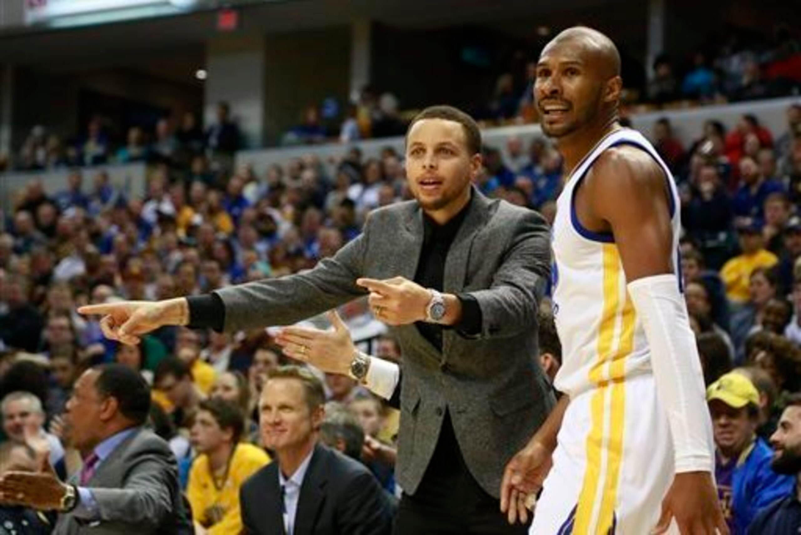 Stephen Curry in street clothes is one way to conquer the Golden State Warriors.