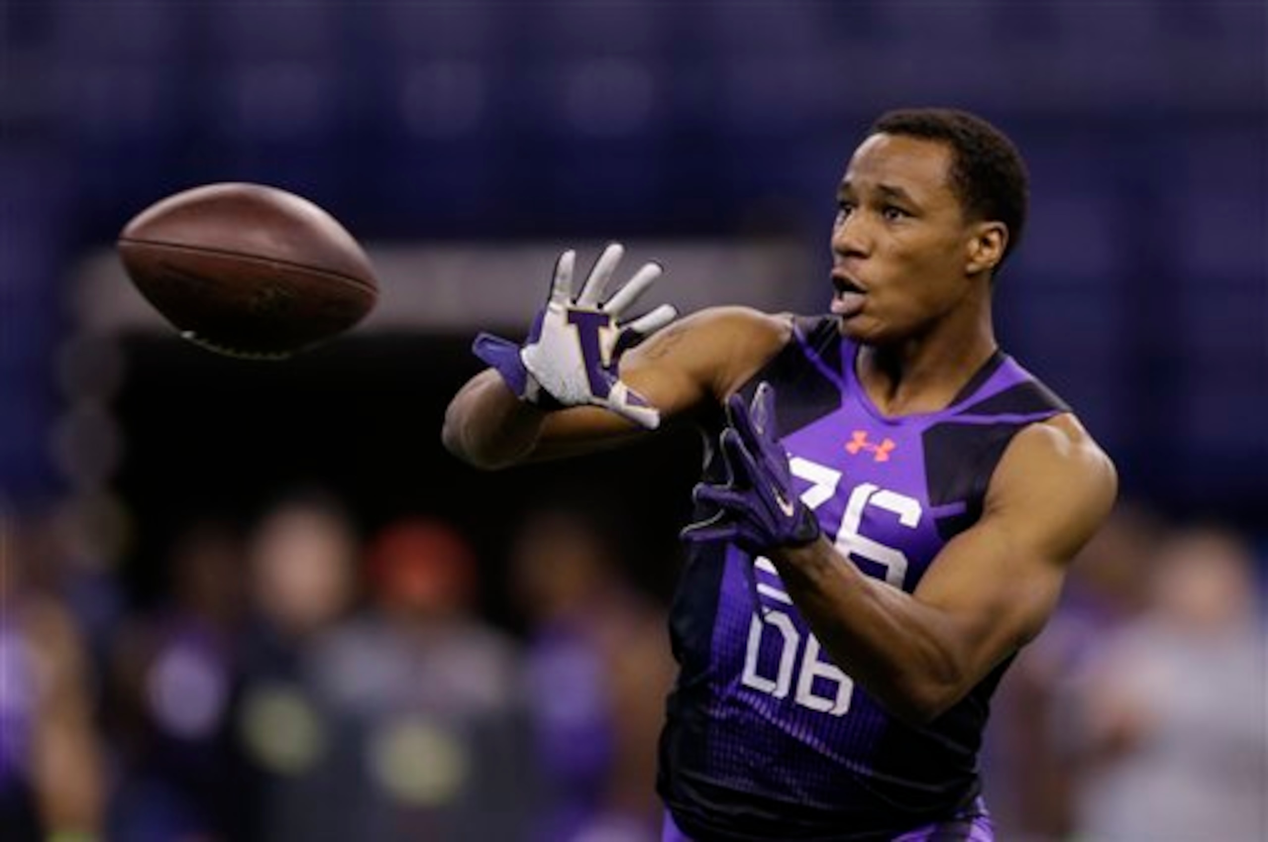 DB Marcus Peters DB Marcus Peters