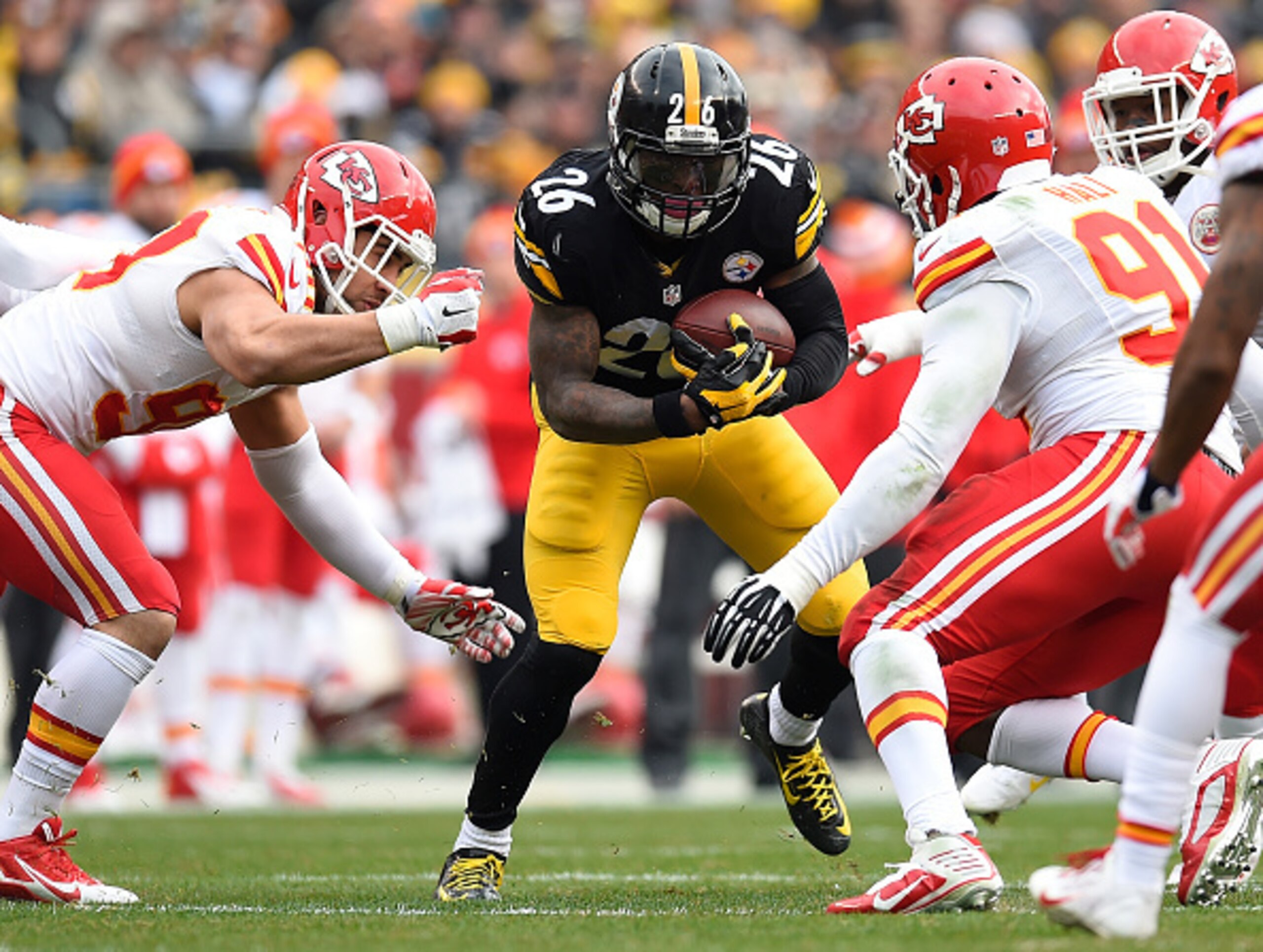 The best veteran backup for Le'Veon Bell is an affordable one, so the Steelers should wait at least a week into free agency to sign one.