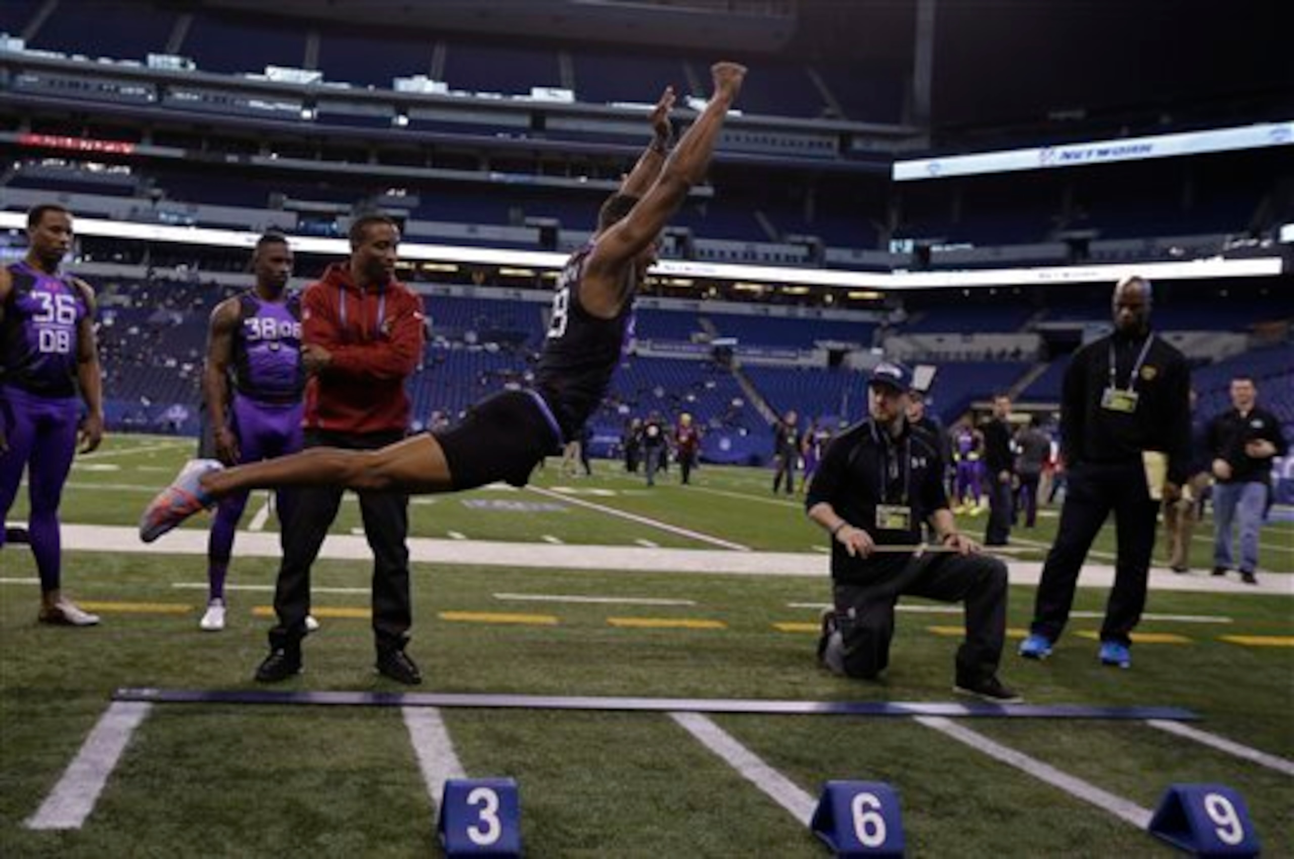 Connecticut's Byron Jones