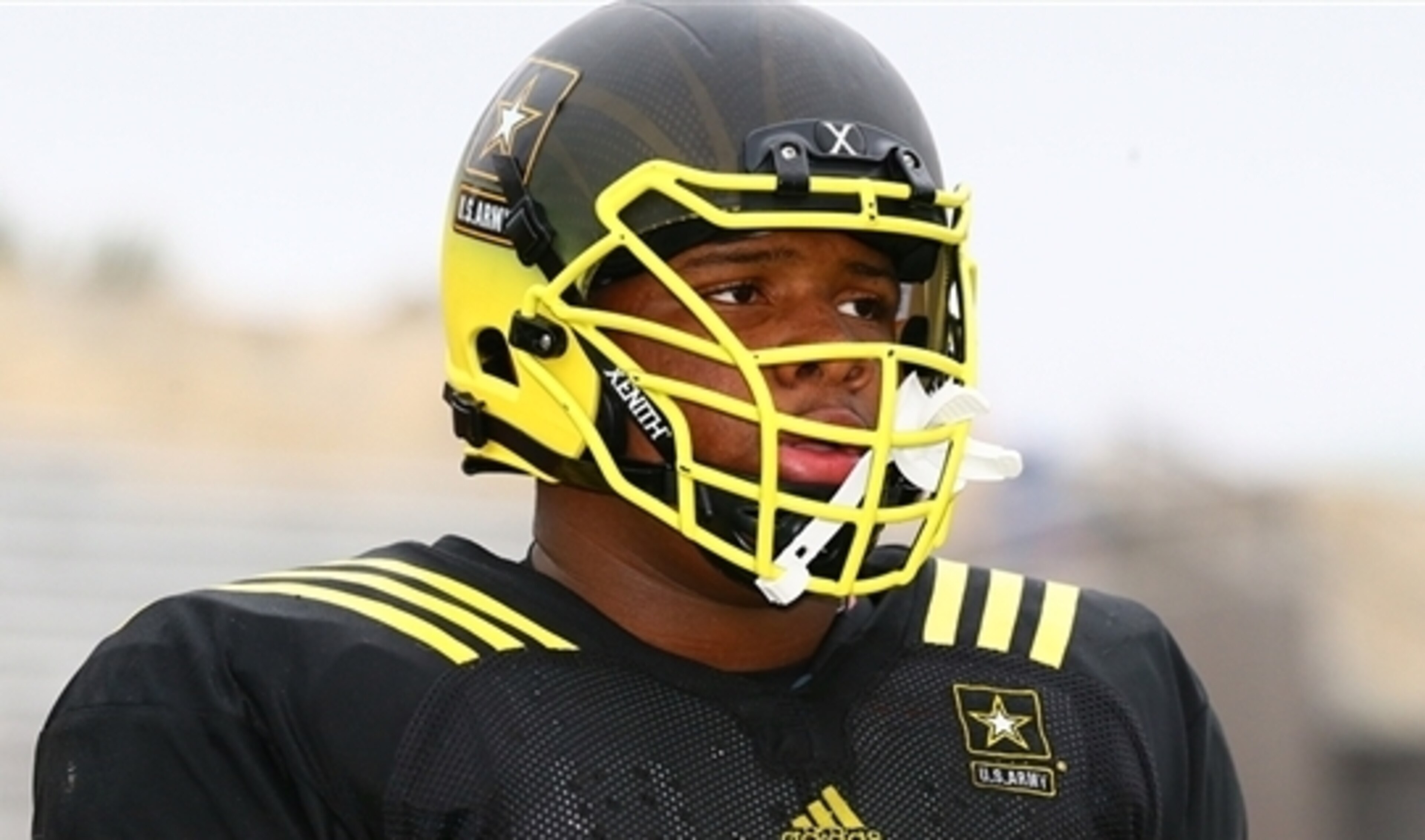 Georgia DT signee Trent Thompson Georgia DT signee Trent Thompson