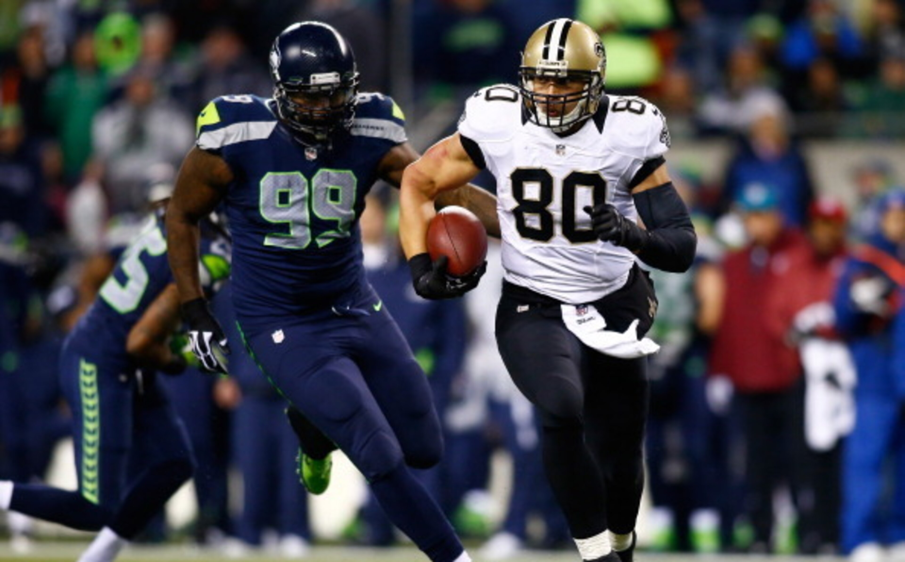 Jimmy Graham (right)