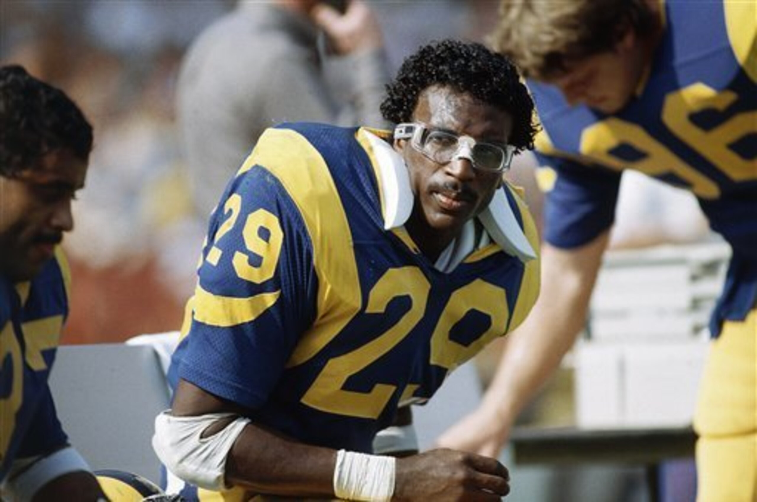 In Eric Dickerson, the Los Angeles Rams traded away the game's top offensive weapon.