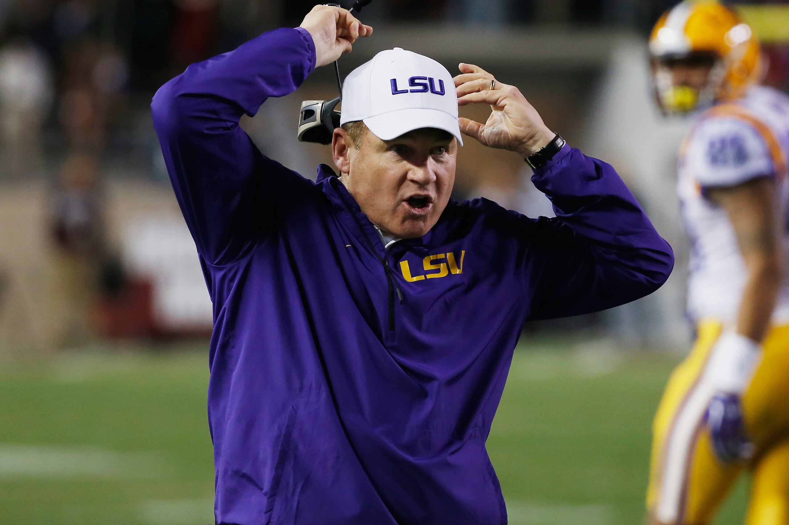 LSU head coach Les Miles