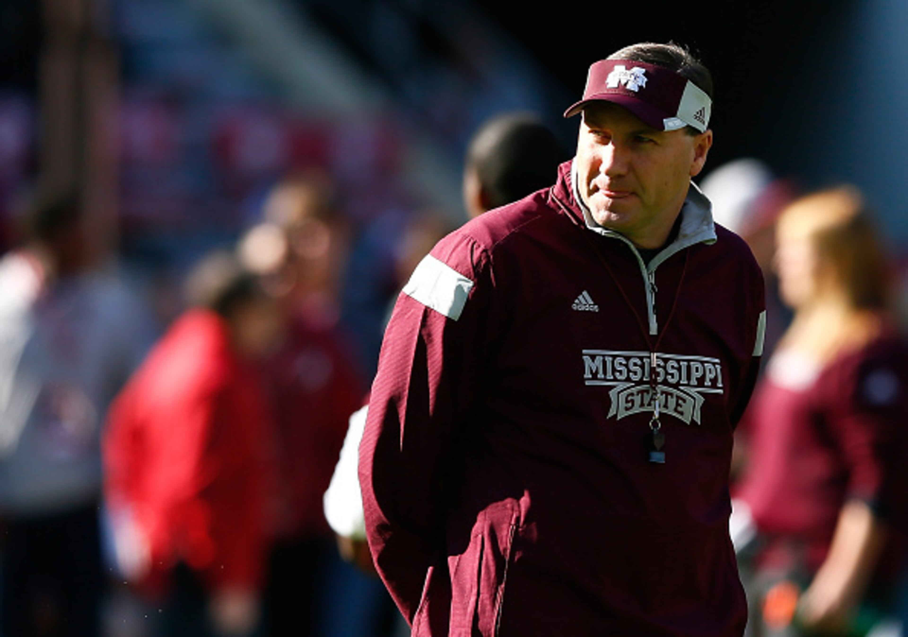 Mississippi State head coach Dan Mullen