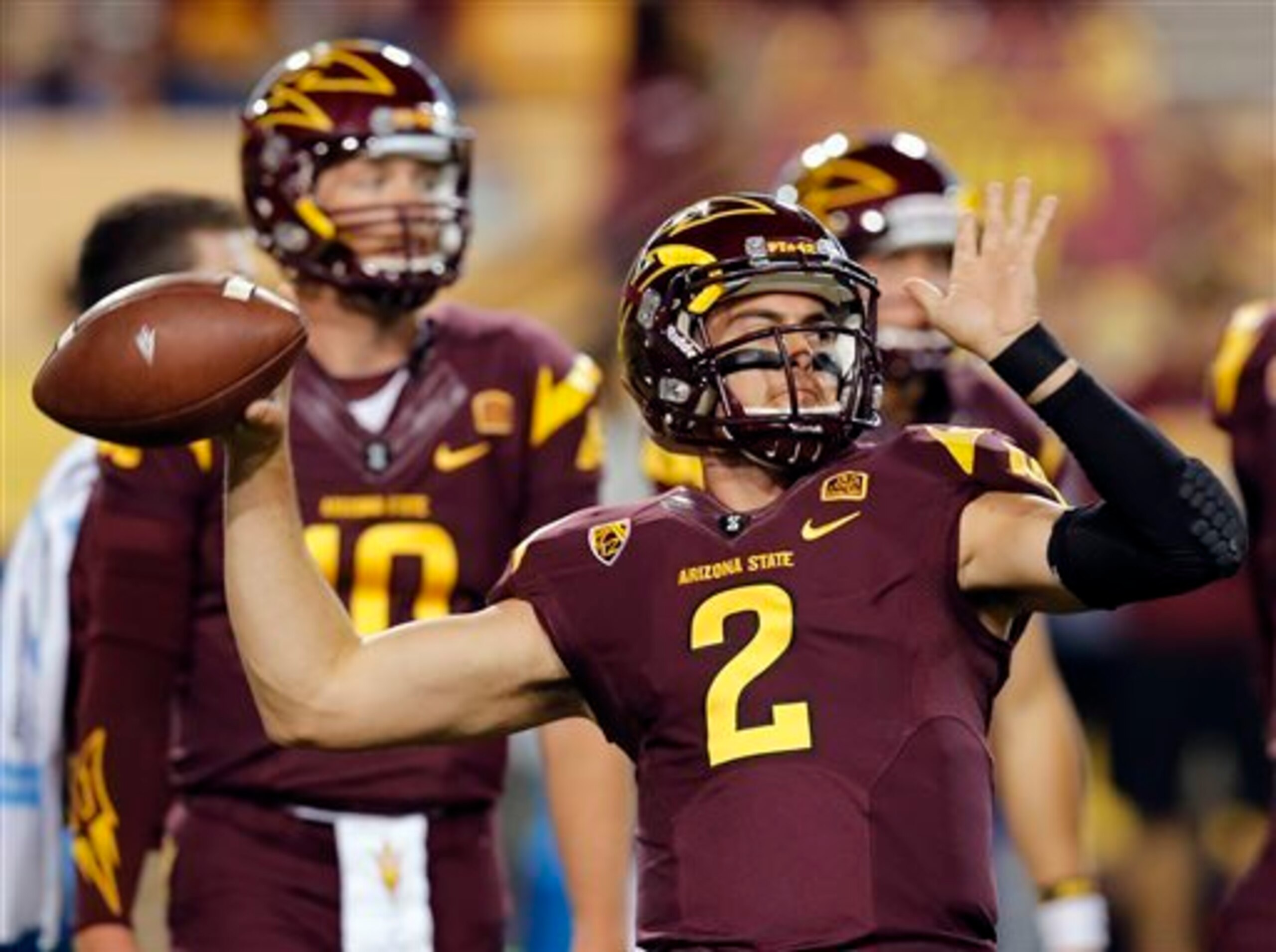 Arizona State's offense didn't miss a beat with Mike Bercovici in 2014.