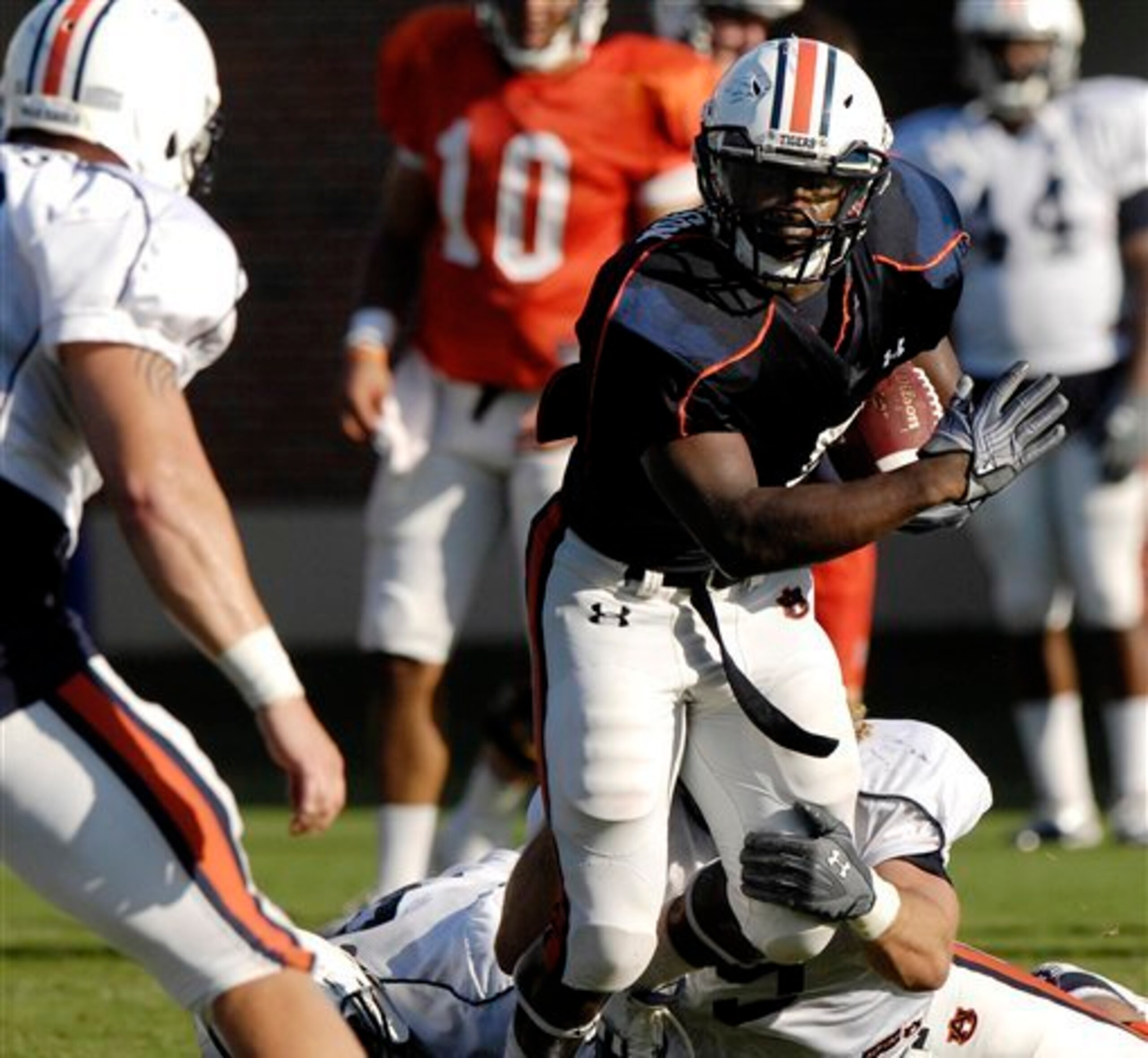 Jovon Robinson will be a difference-maker for Auburn's offense this fall.
