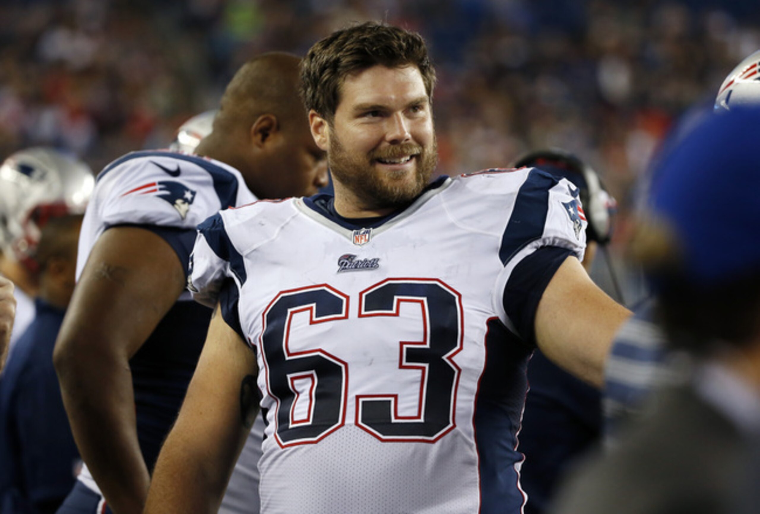 Dan Connolly is one of three centers who have been linked to the Bears this offseason.
