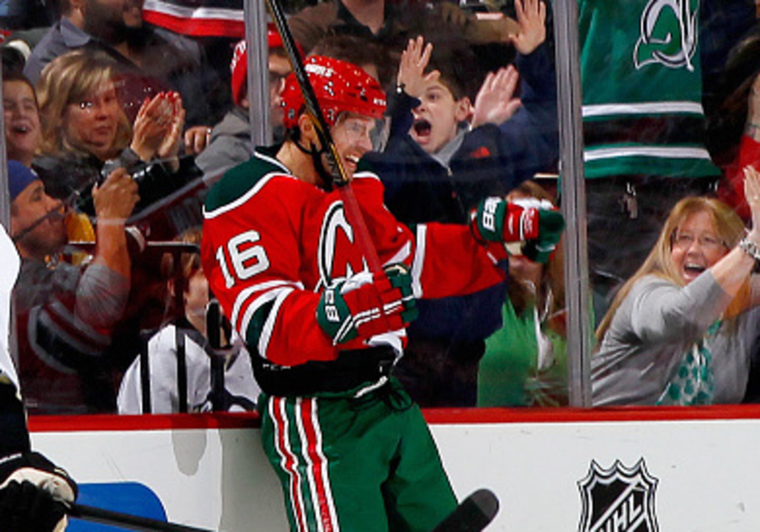 Jacob Josefson celebrates scoring a goal against the Pittsburgh Penguins.