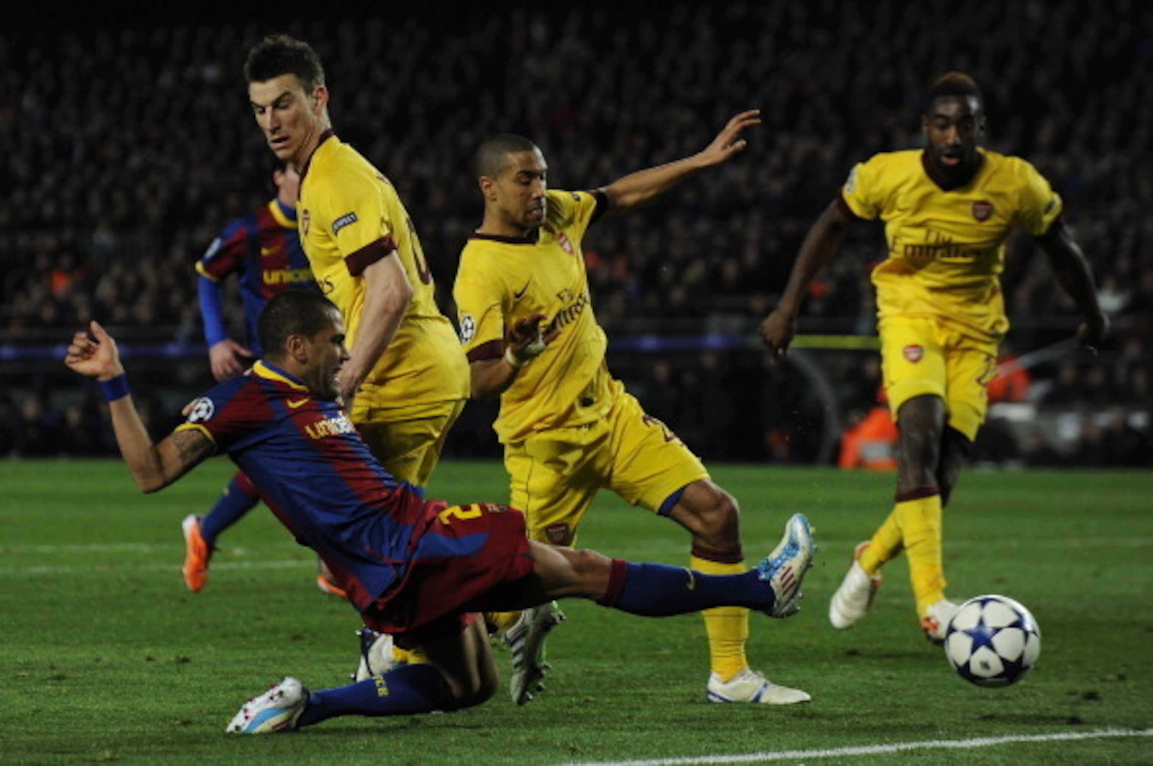 Arsenal could provide Alves' final destination.