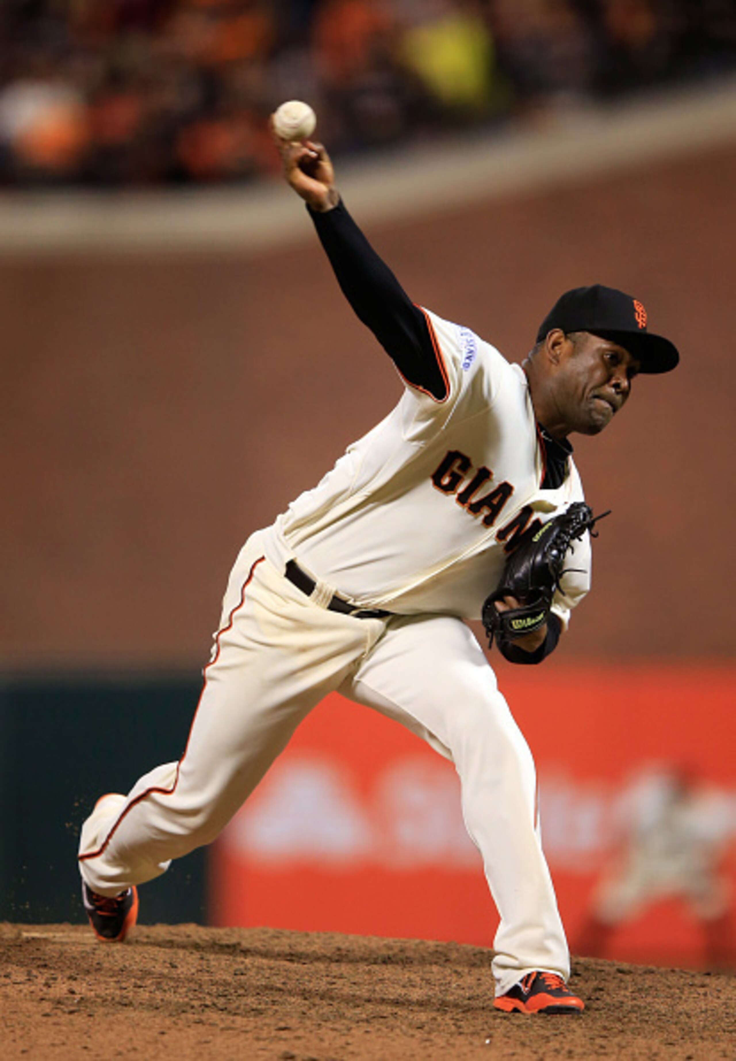 Santiago Casilla will open the season as the Giants closer.