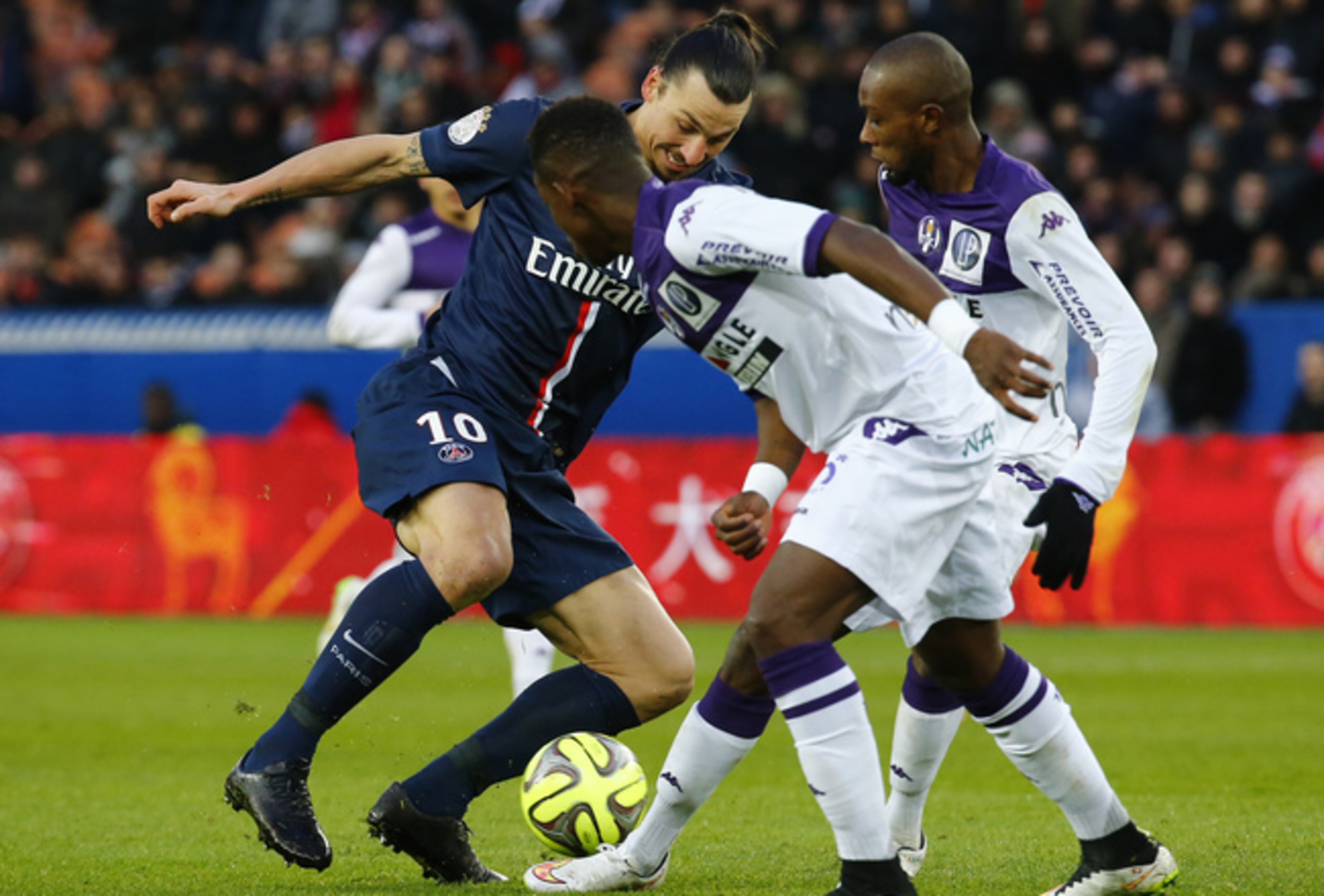 Moubandje in action for Toulouse.