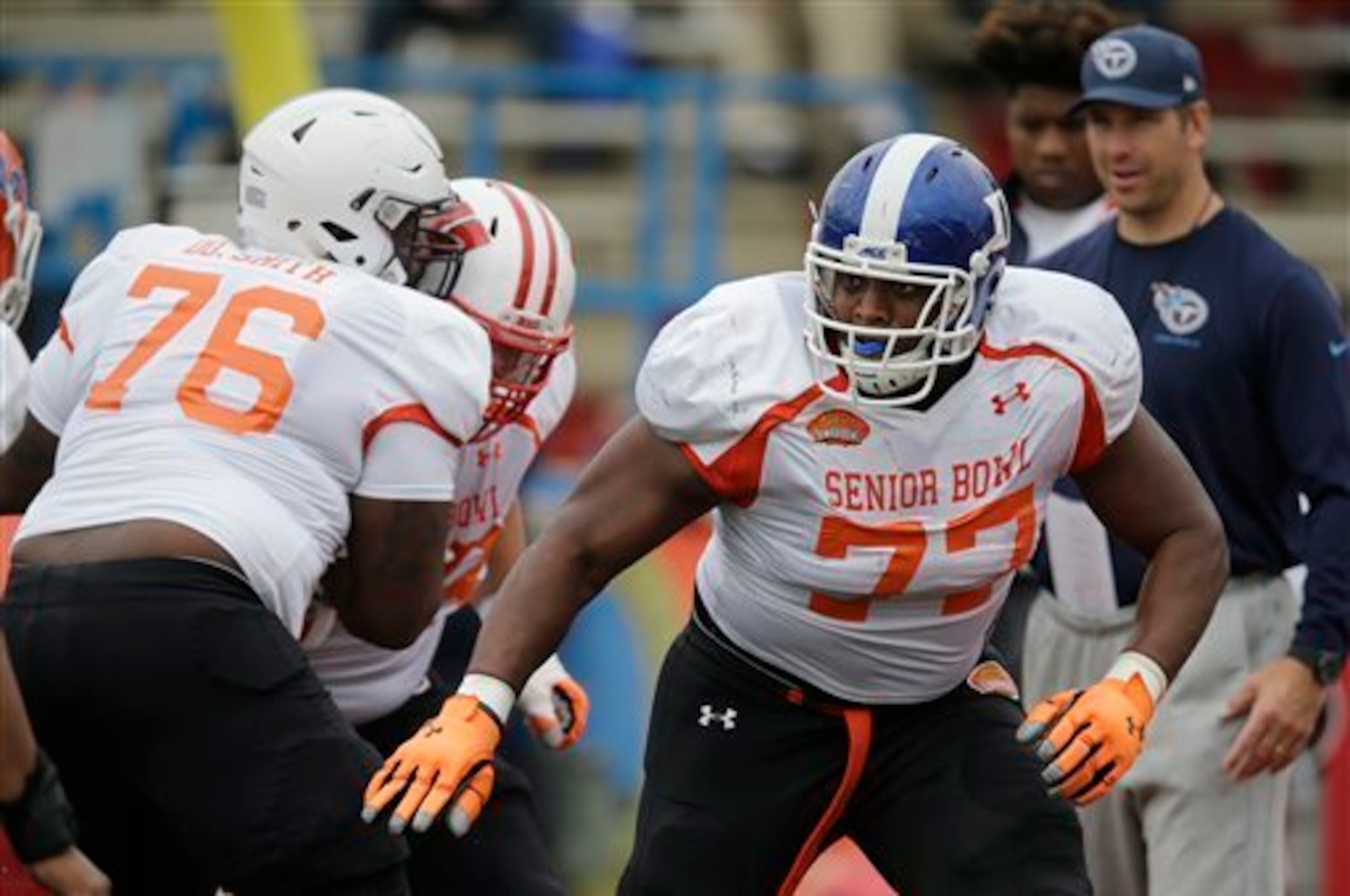 Tomlinson participating in Senior Bowl practice