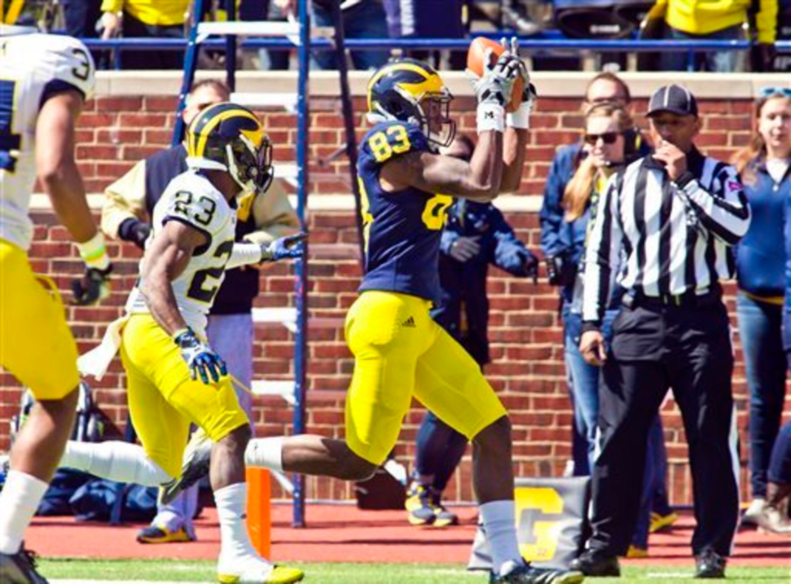 Jaron Dukes had a 14-yard touchdown reception Saturday.