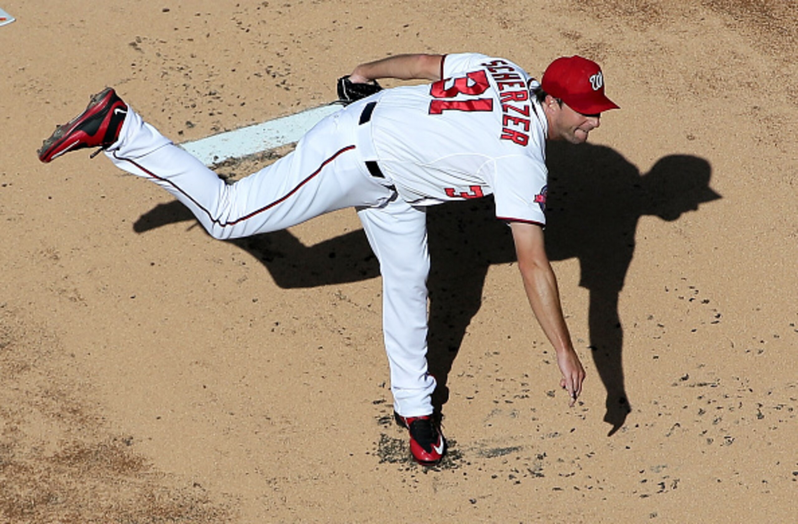 Max Scherzer went 7.2 innings without allowing an earned run in his first start as a National.