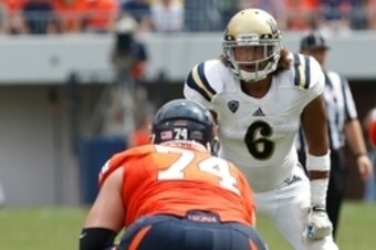Even though the Bears added linebacker Mason Foster this offseason, UCLA's Eric Kendricks would be too difficult to pass up at No. 39 if still available.