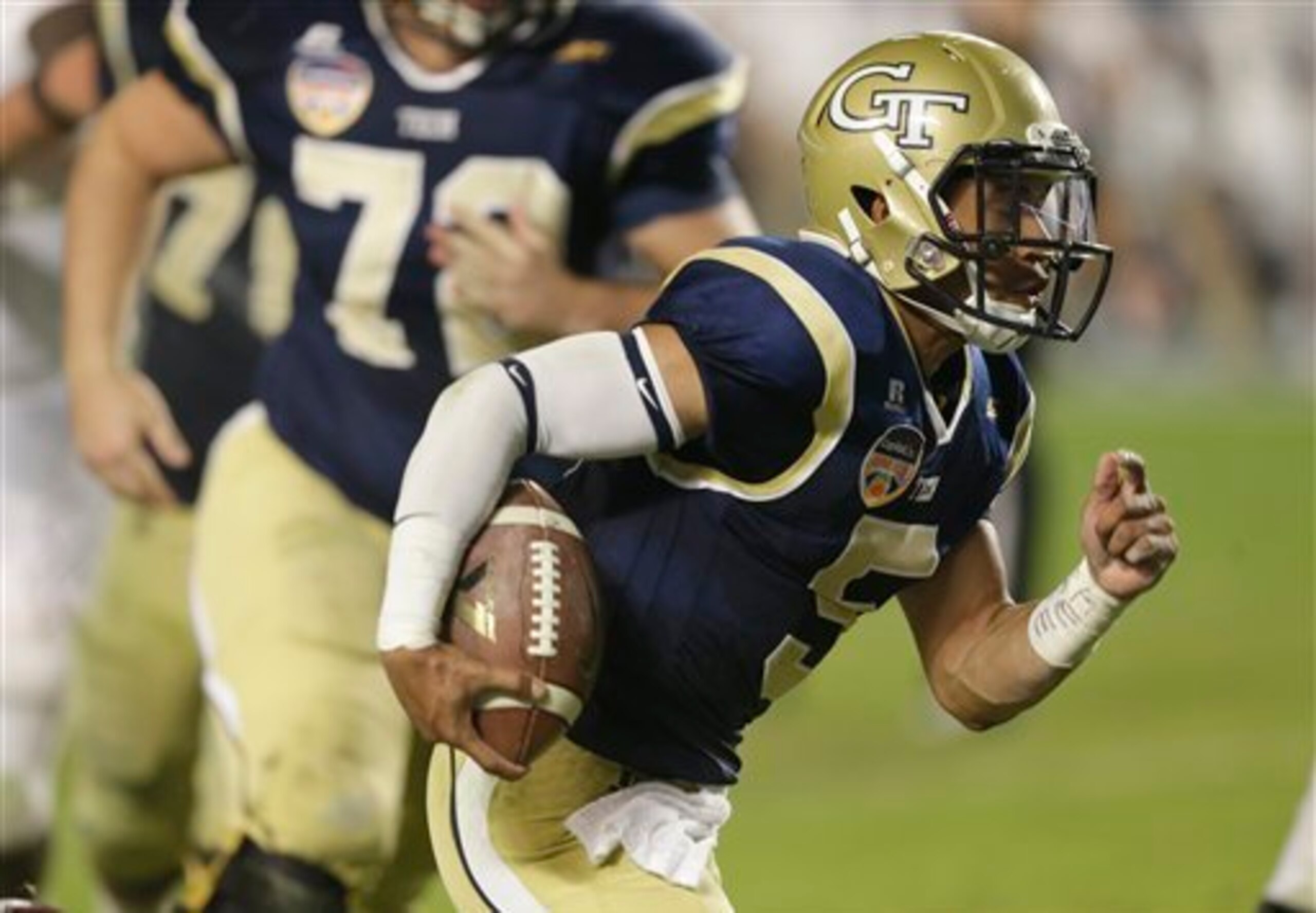 Justin Thomas will be working with a mostly new offensive cast this fall.
