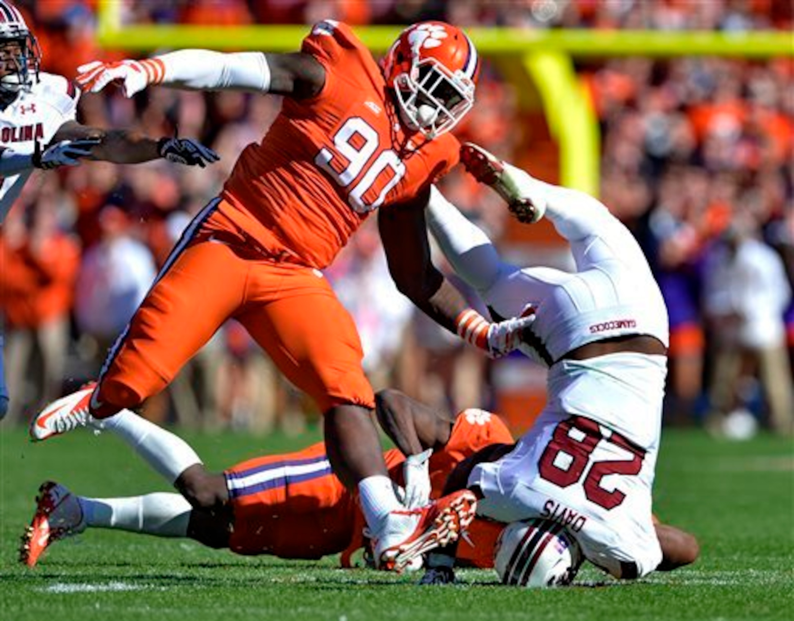 Shaq Lawson will be expected to take a much bigger role on Clemson's defense this fall.