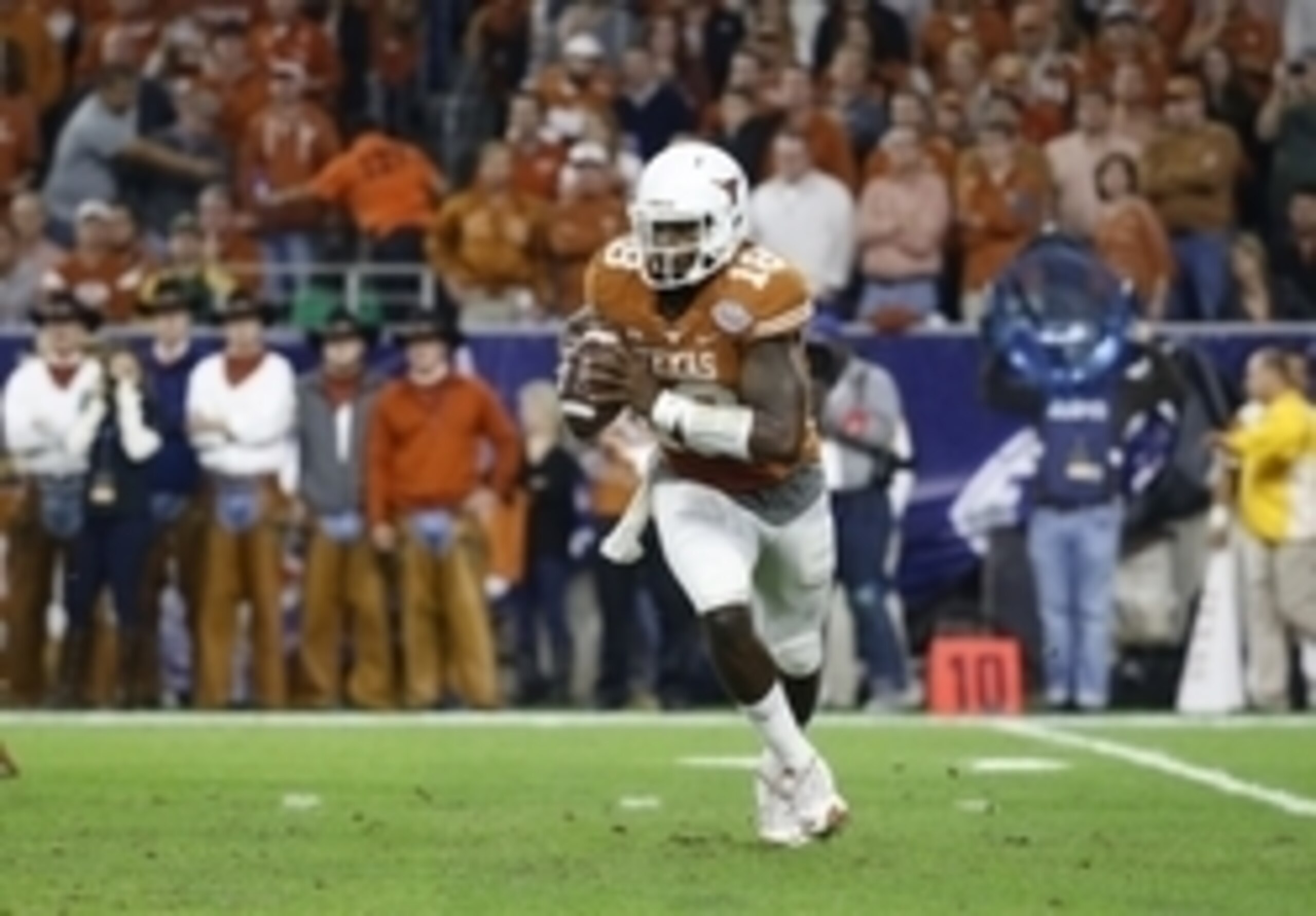 If he wins the job, Swoopes will enjoy much better protection in 2015.